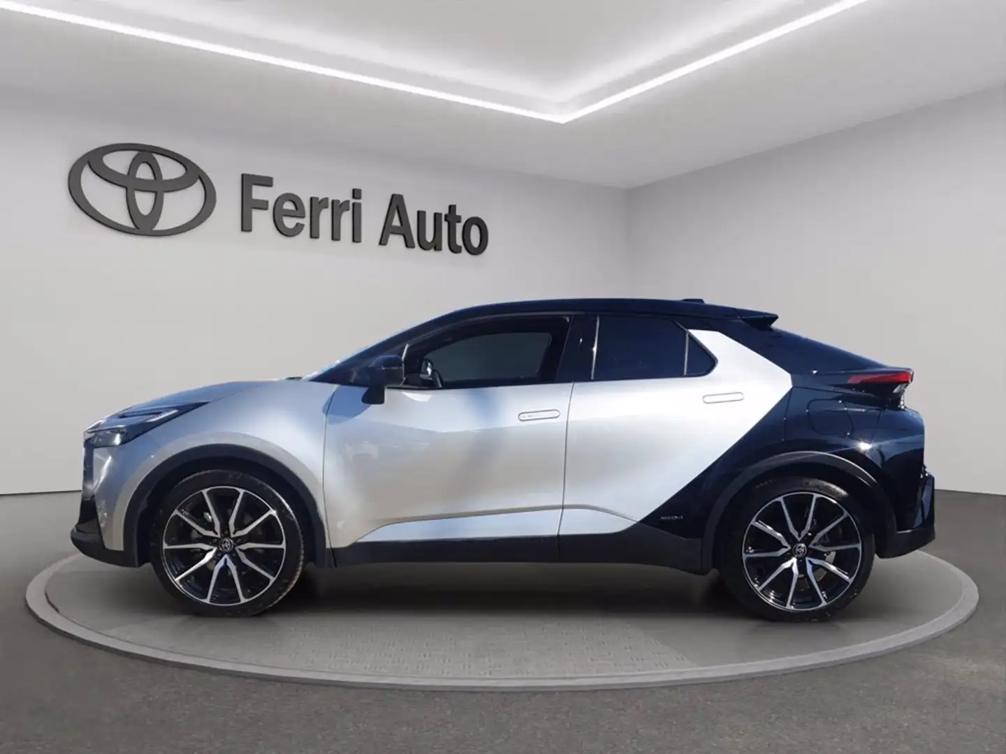 Toyota C-HR 2.0 hv gr sport premiere awd e-cvt Nero - 2