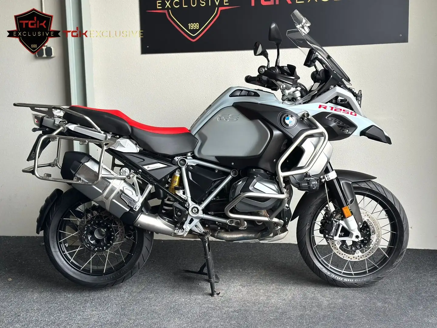 BMW R 1250 GS Adventure Grey - 2