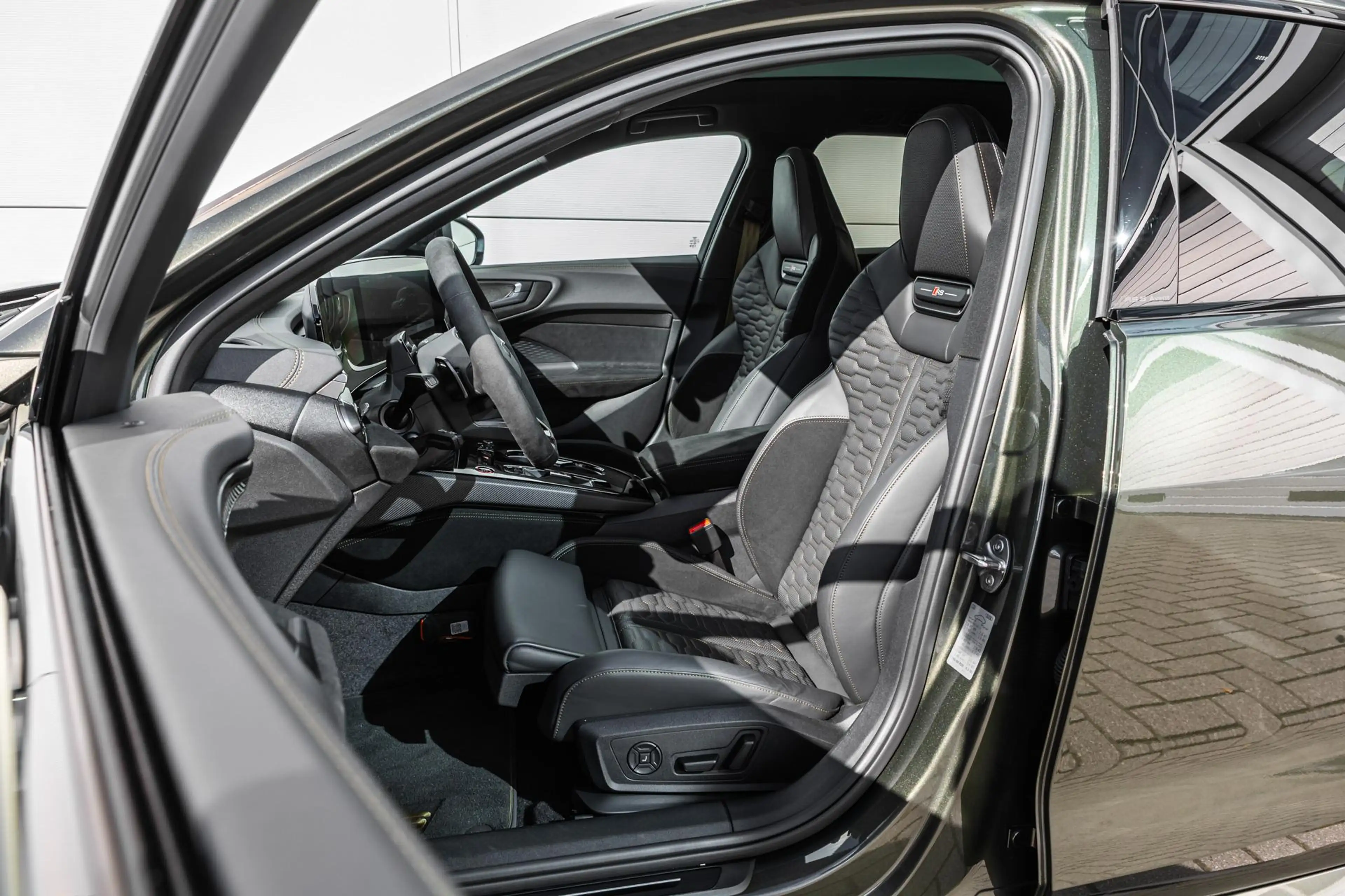Audi RS5 Avant 2.9 e-hybrid 639pk quattro | Panoramadak | A — photo 5