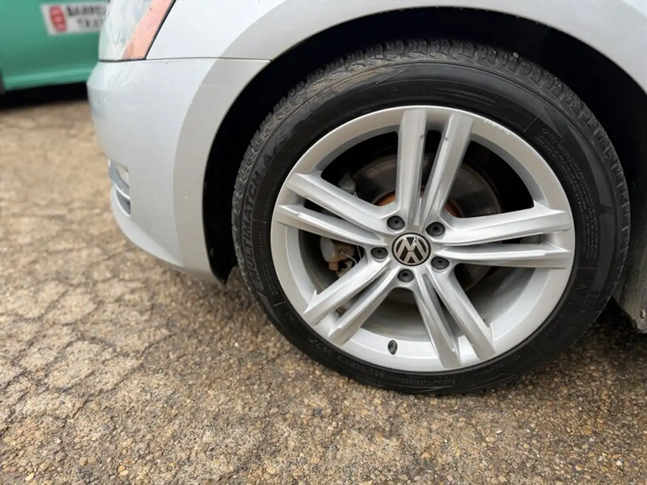 Volkswagen Passat снимка Volkswagen Passat