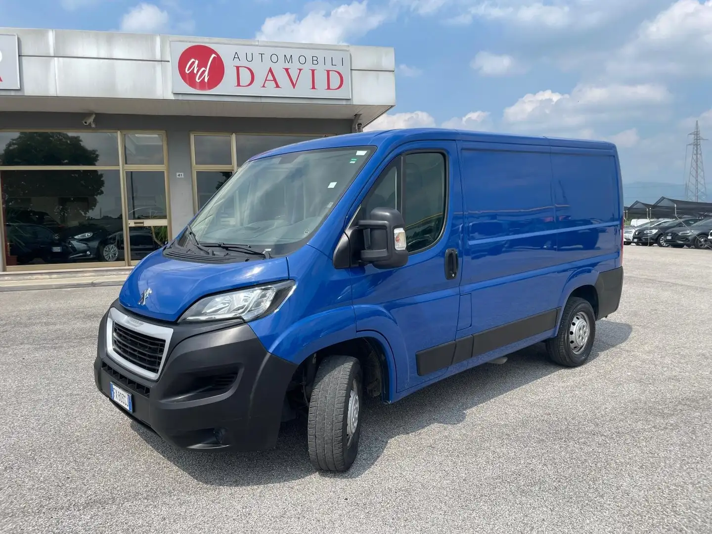 Peugeot Boxer BOXER 330  2.2 BlueHDI L1H1 Passo Corto  +IVA Blu/Azzurro - 2