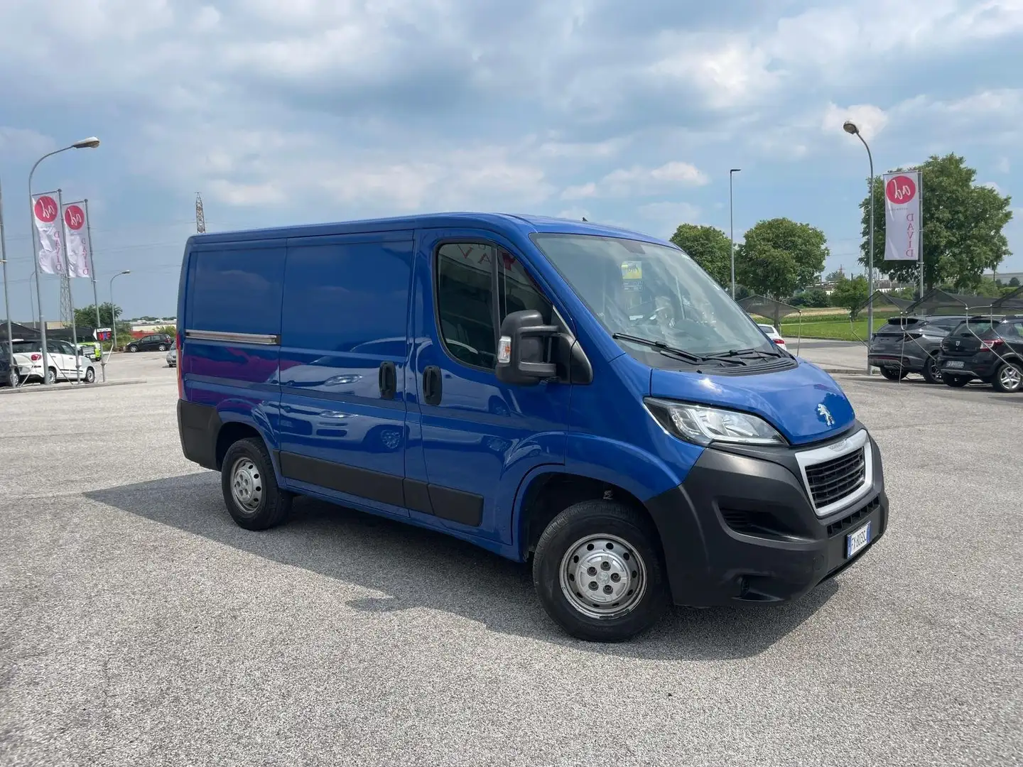 Peugeot Boxer BOXER 330  2.2 BlueHDI L1H1 Passo Corto  +IVA Blu/Azzurro - 1