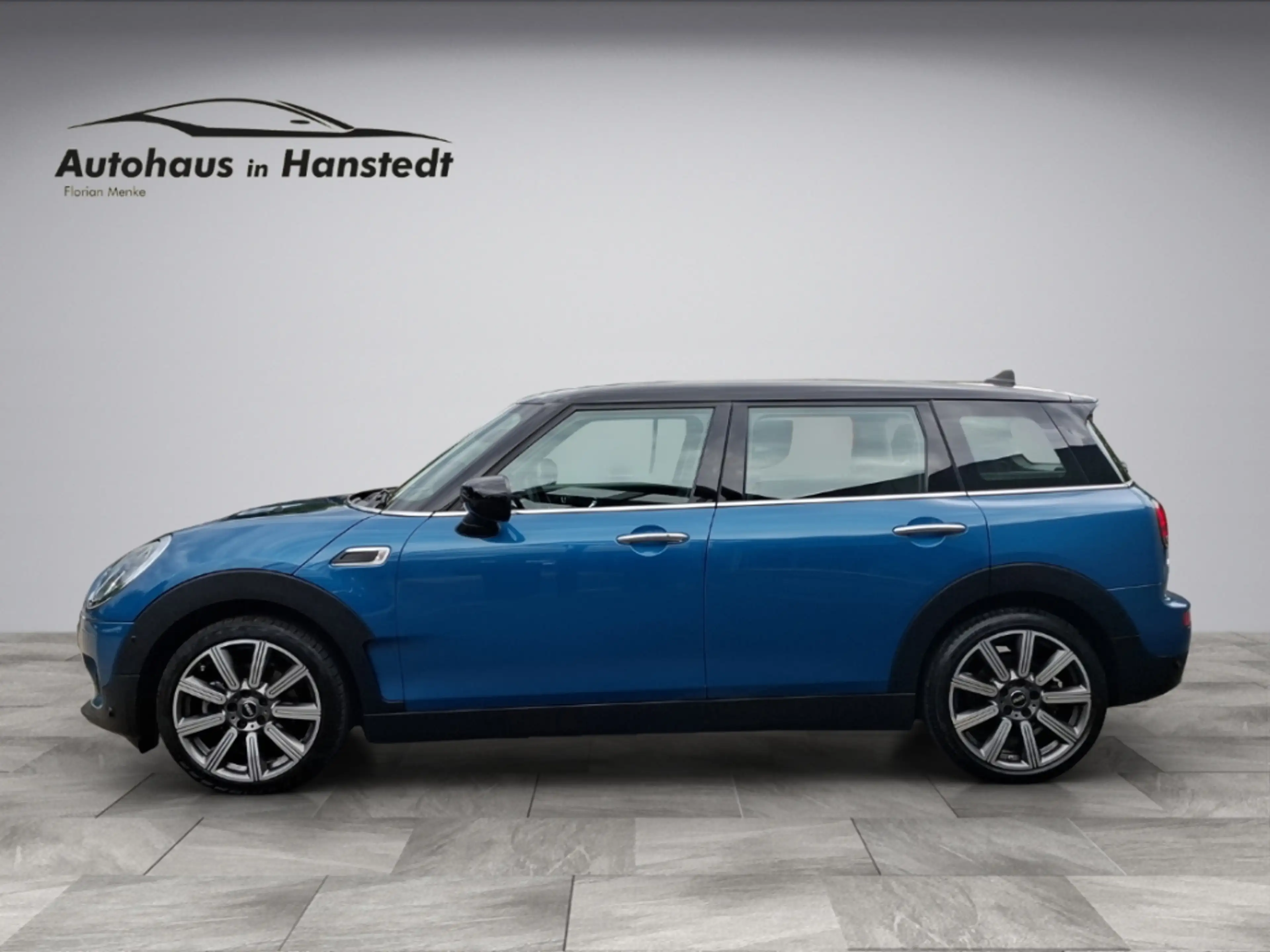 MINI Cooper Clubman 1.5 Classic Trim 136PS 7-AT LED Panorama Winterrei — photo 3