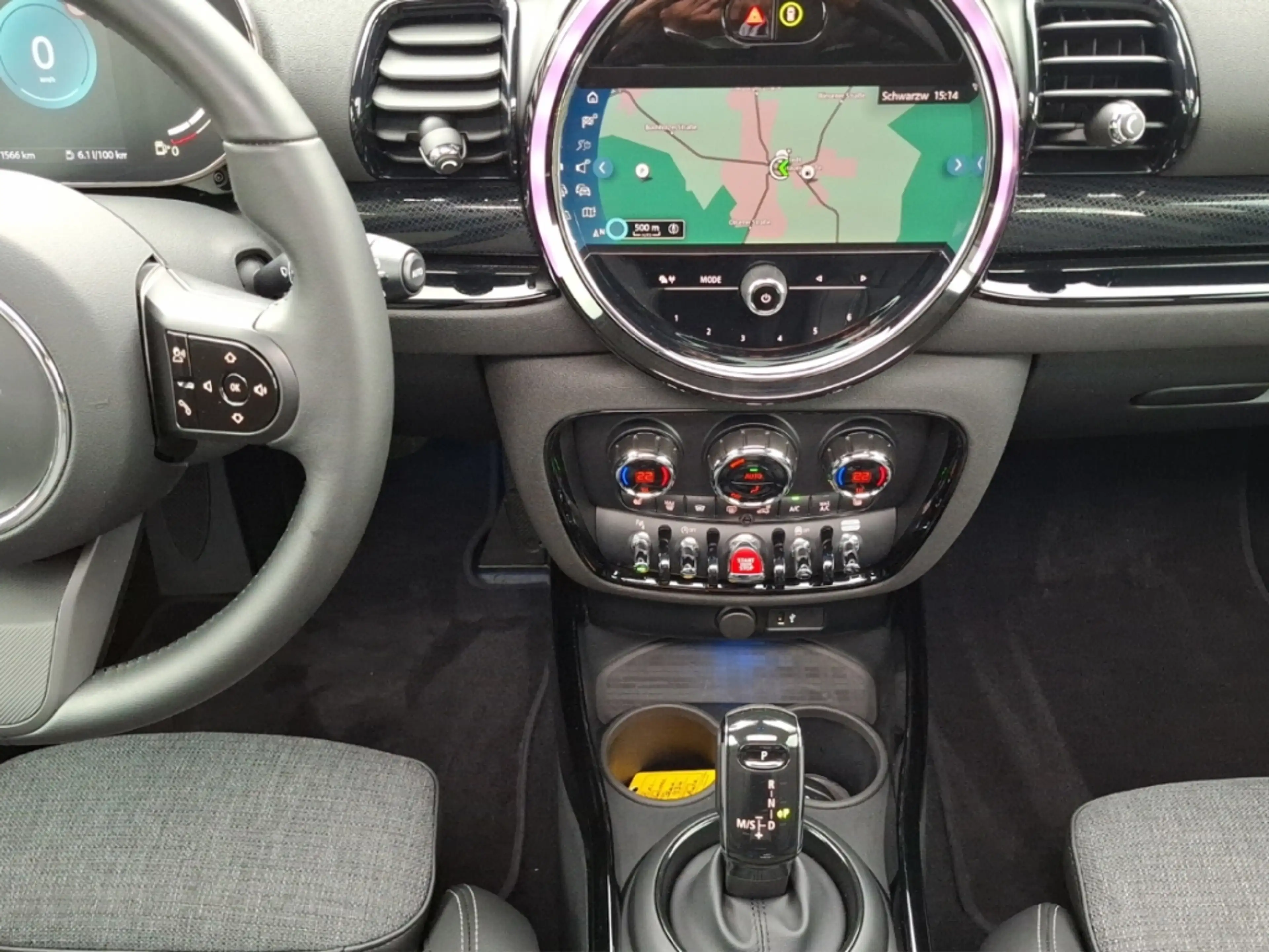 MINI Cooper Clubman 1.5 Classic Trim 136PS 7-AT LED Panorama Winterrei — photo 14