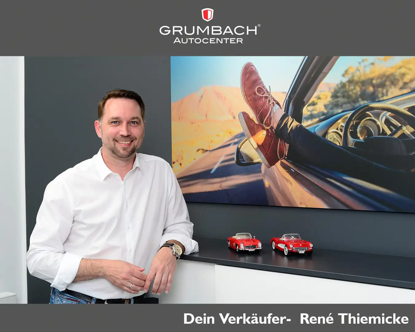 Toyota Corolla Cross Style Teamplayer Hybrid 2,0-l-VVT-i Systemleist... Grijs - 2