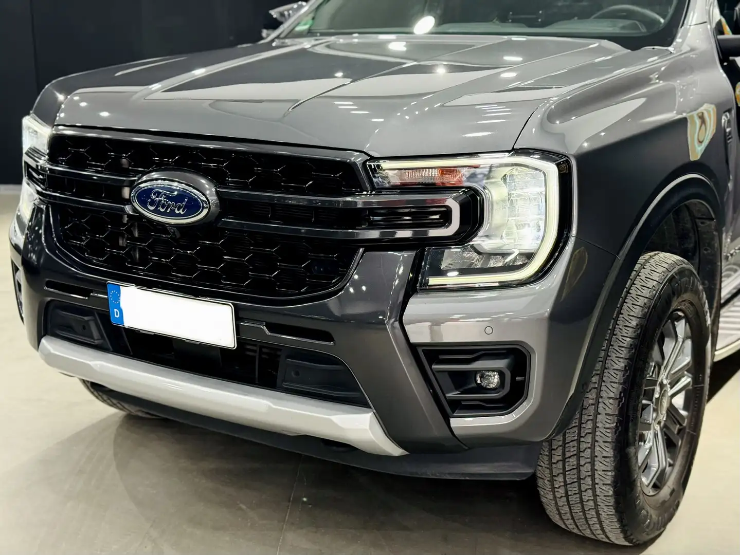 Ford Ranger Wildtrak e-4WD Doppelkabine*Elek.Rollo*B&O*360° Grau - 2