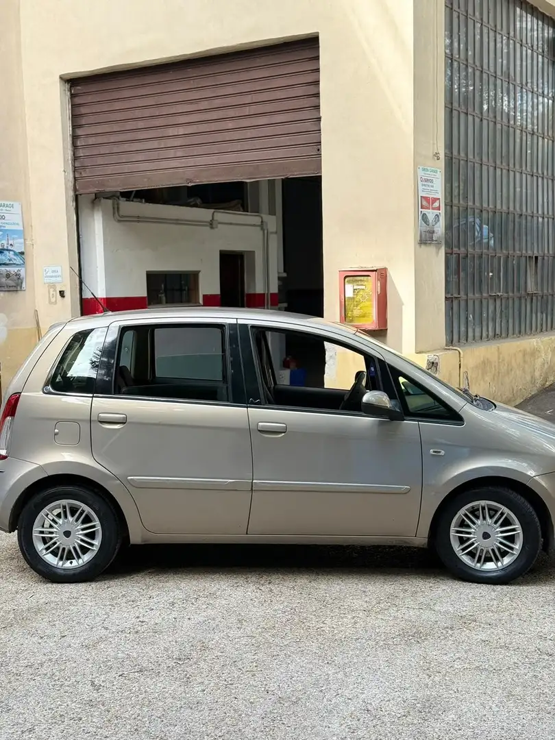 Lancia MUSA 1.3 mjt Poltrona Frau 90cv - 2