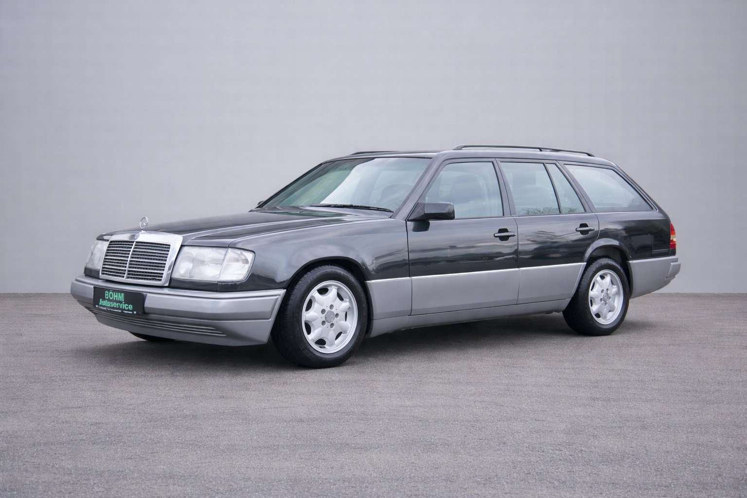 Second hand Mercedes Benz E-Class 230