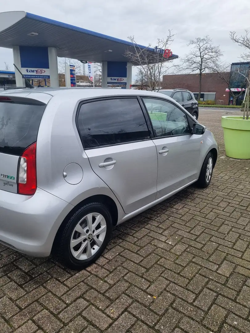Skoda Citigo 1.0 Grt. Elegance Gris - 2