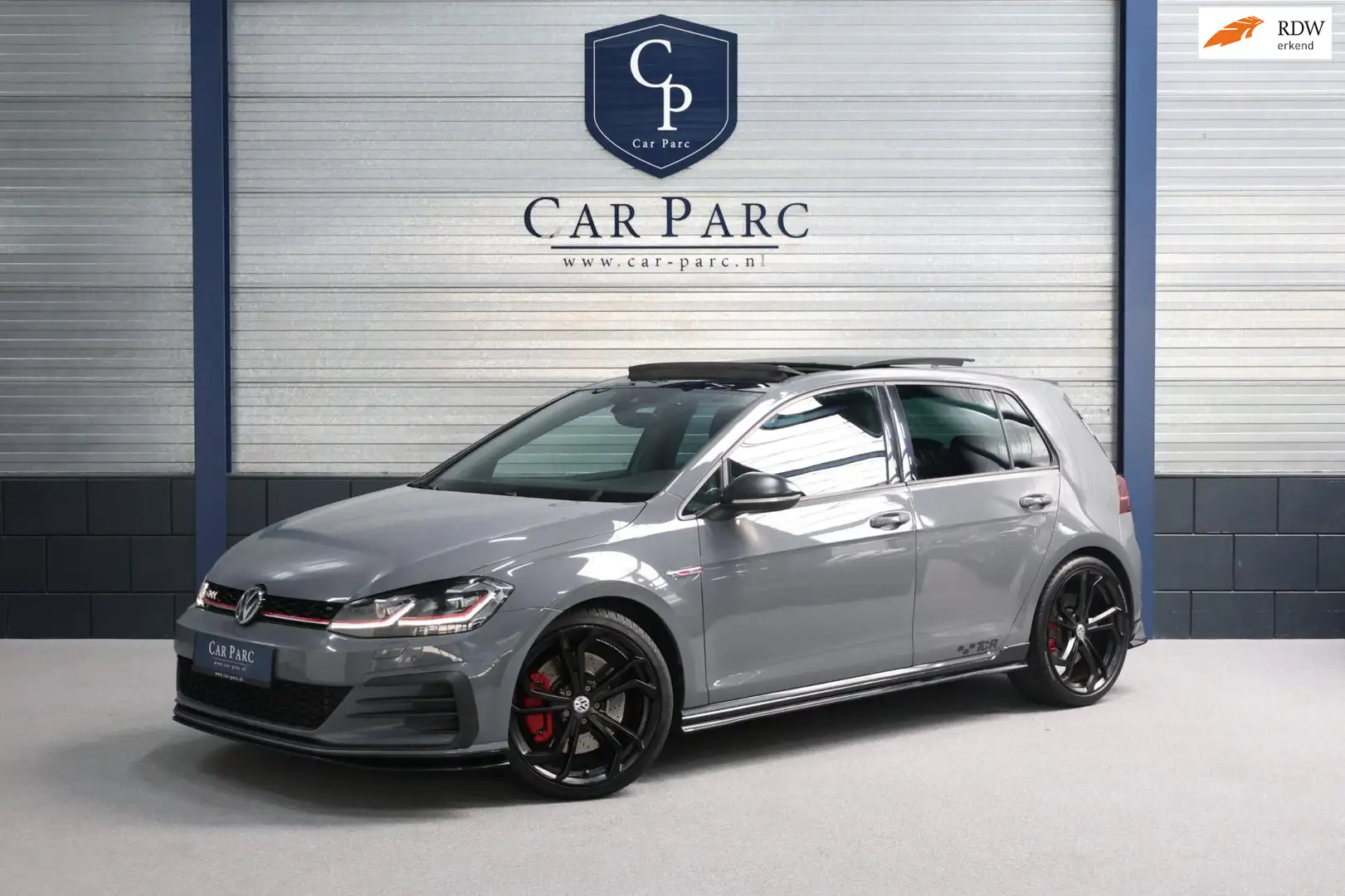 Volkswagen Golf GTI 2.0 TSI TCR 290+PK LED/VIRTUAL/PANO/ALCANTARA+S.VE Grijs - 1