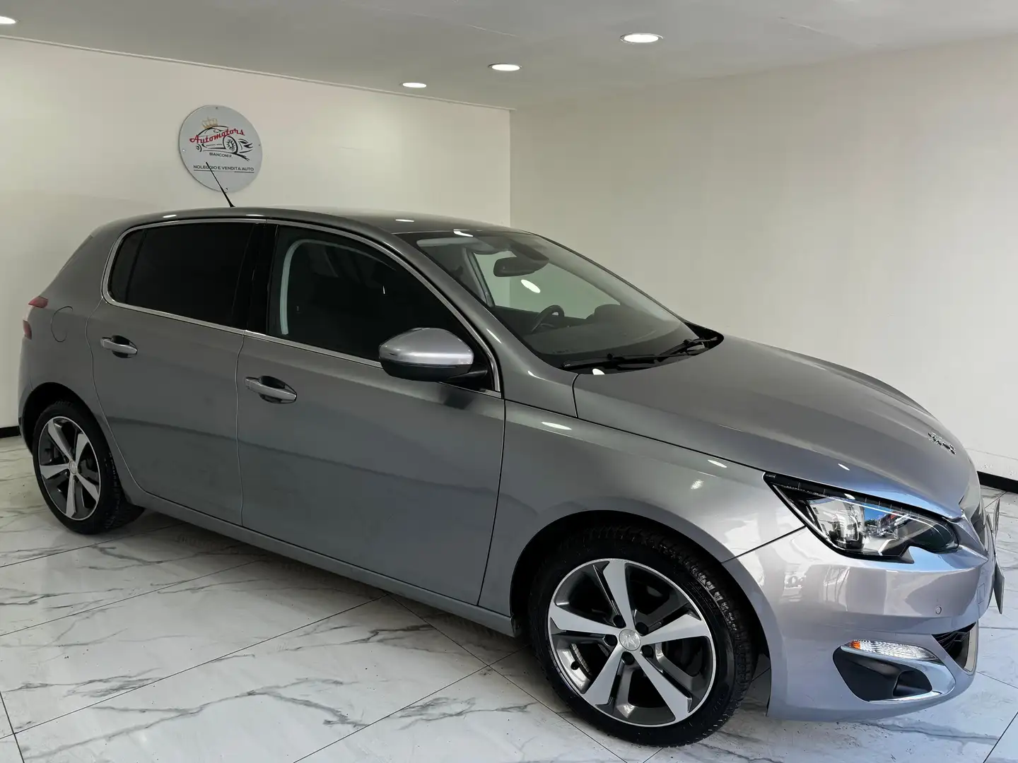 Peugeot 308 308 II 2013 5p 1.2 puretech t (e-thp) Allure s Gris - 2