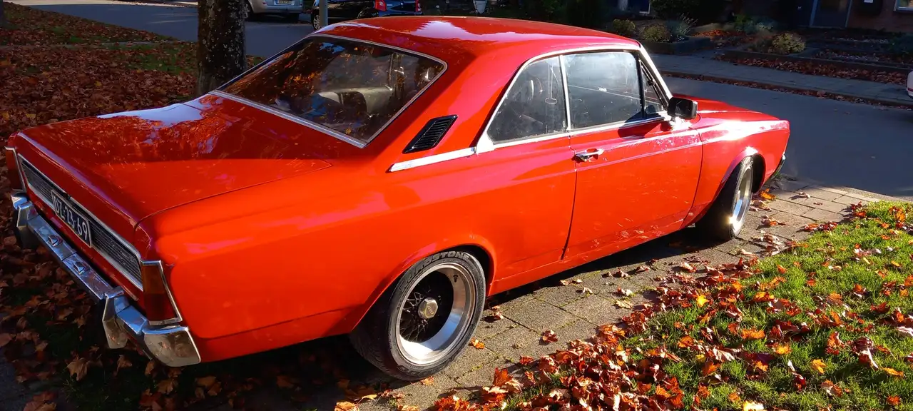 Ford Taunus 20M Hardtop Coupe, foto 2