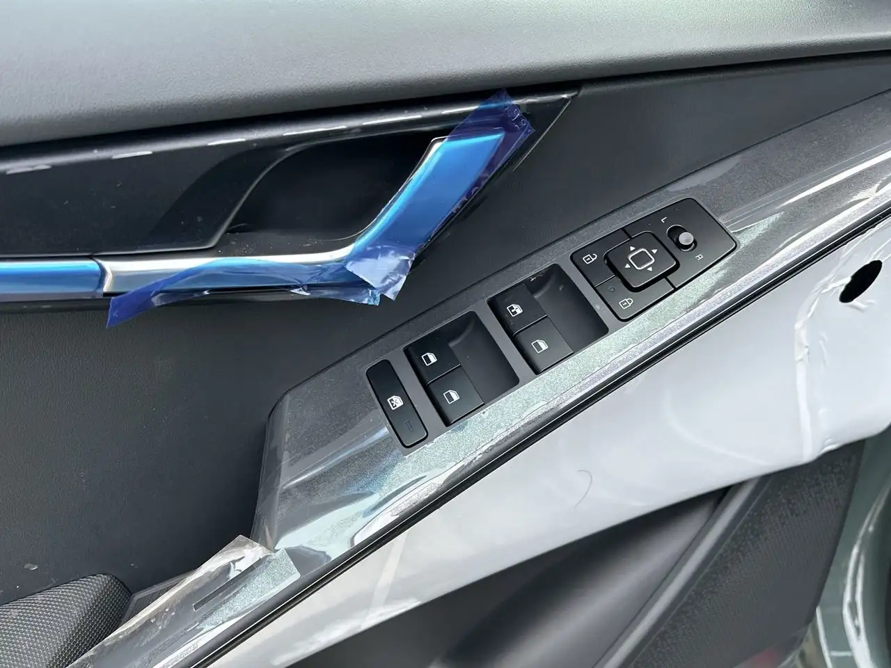 Kia Niro снимка Kia Niro