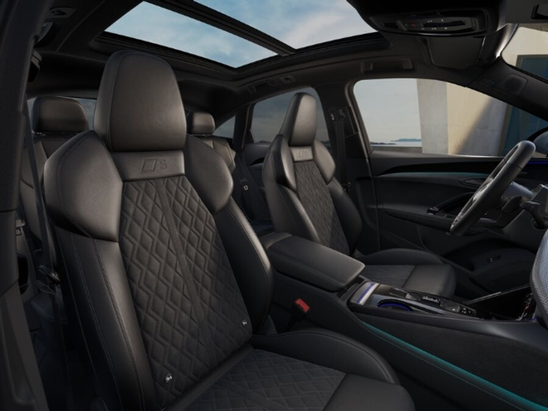 Audi Q5 SUV TDI quattro S line Luftfahrwerk HUD PANO AH — photo 9