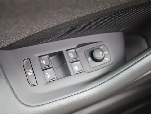 Volkswagen Passat view 15