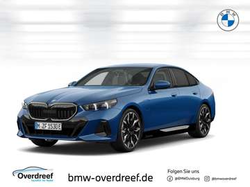e xDrive Navi Tempom.aktiv Bluetooth PDC MP3 Schn.
