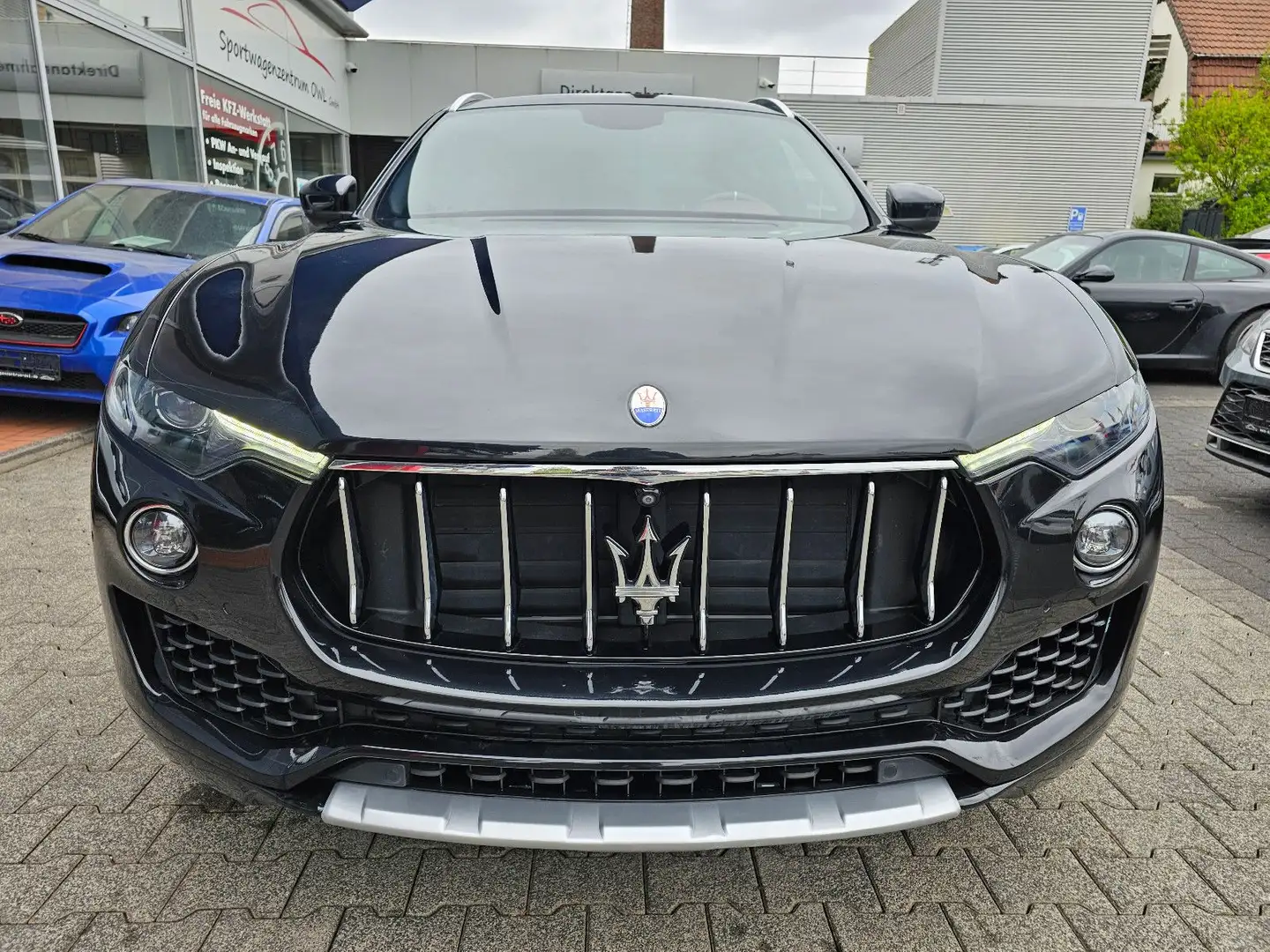 Maserati Levante S Q4*CARBON*KLAPPE*PANO*NAVI*CARPLAY Noir - 2