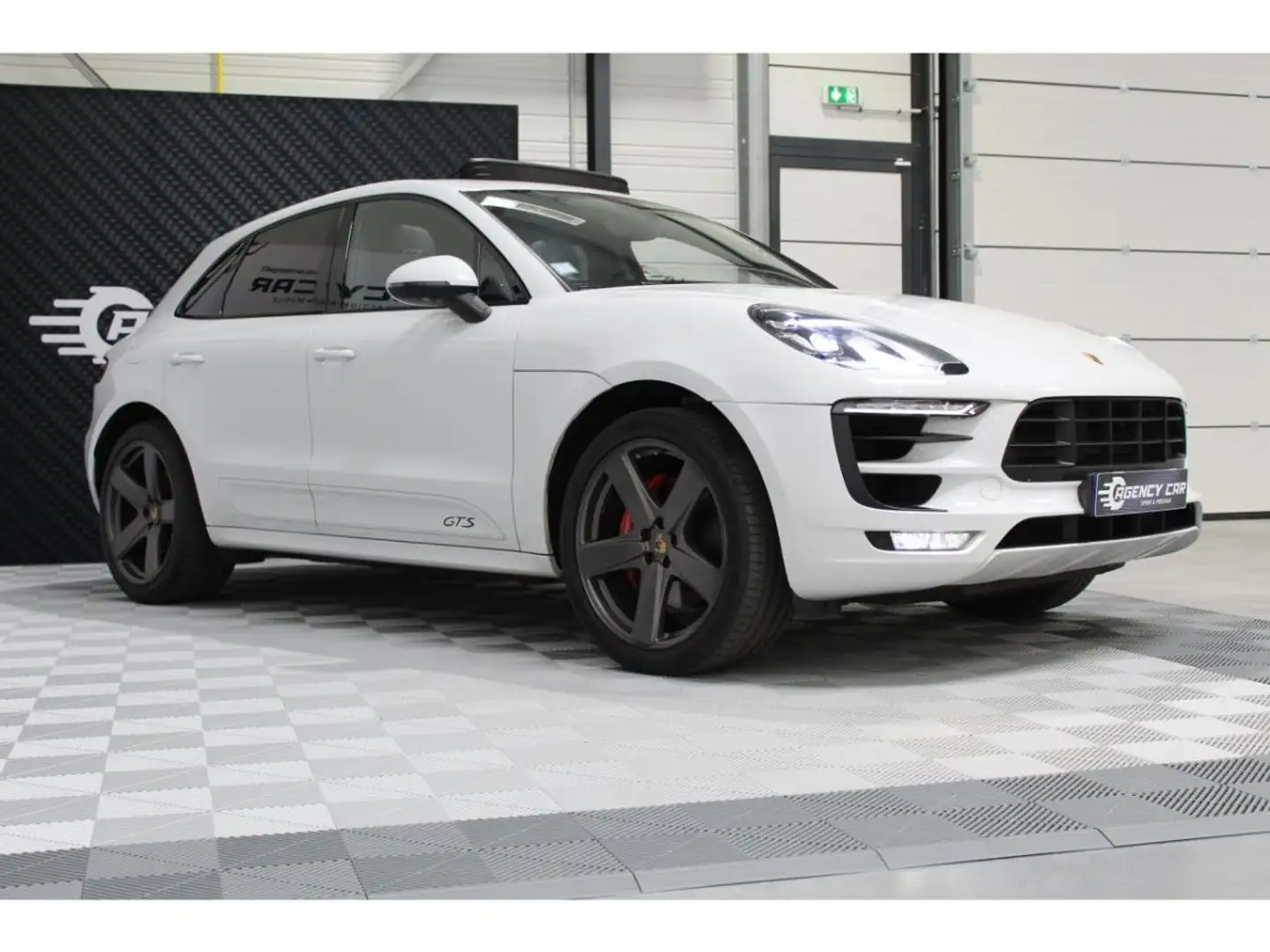 Porsche Macan GTS - 360 - PDK TYPE - TOIT OUVRANT - BOSE - SUIVI - GARANTIE Blanc - 2