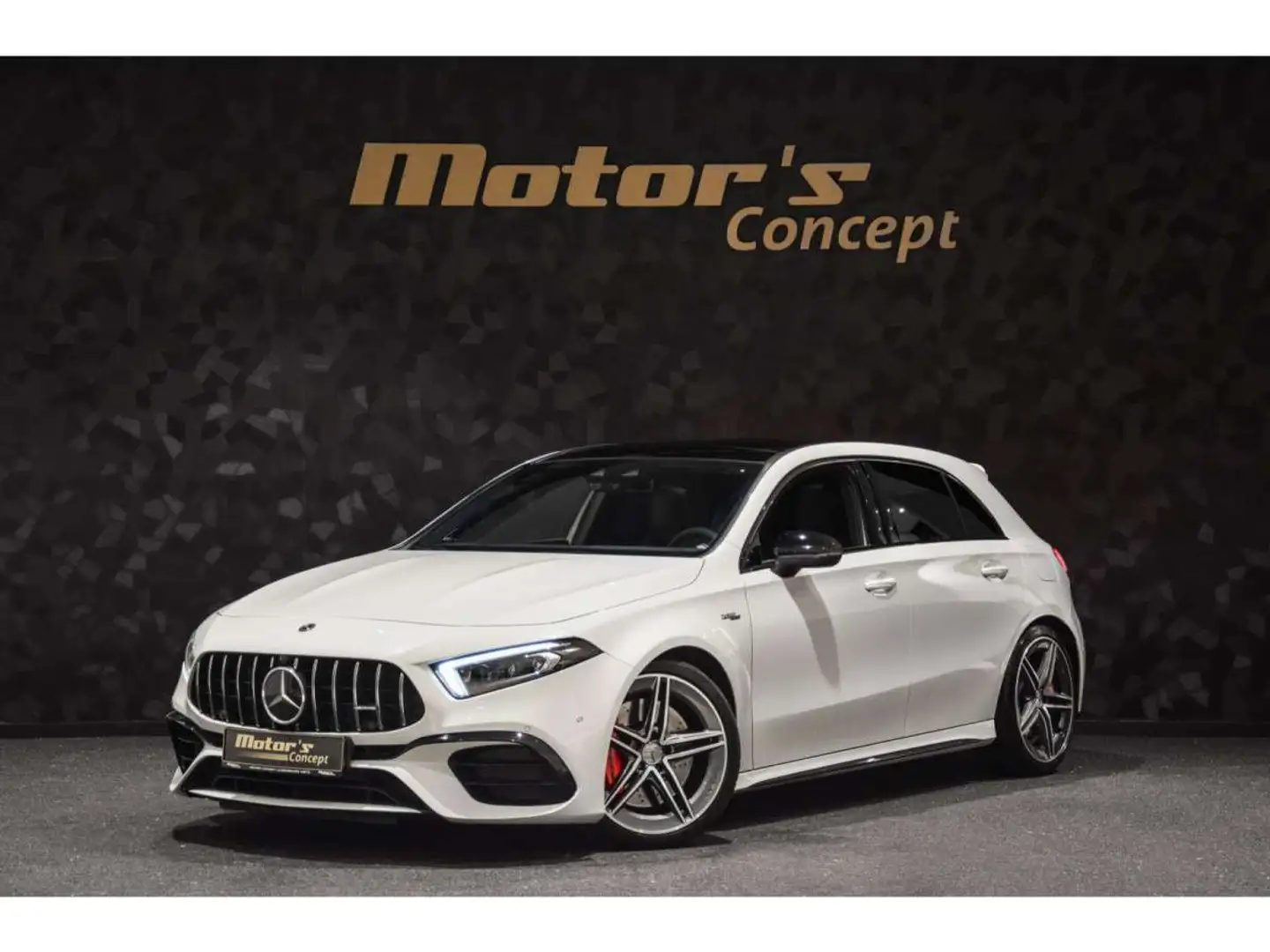 Mercedes-Benz A 45 AMG A 45 S 4 MATIC+ Blanc - 1
