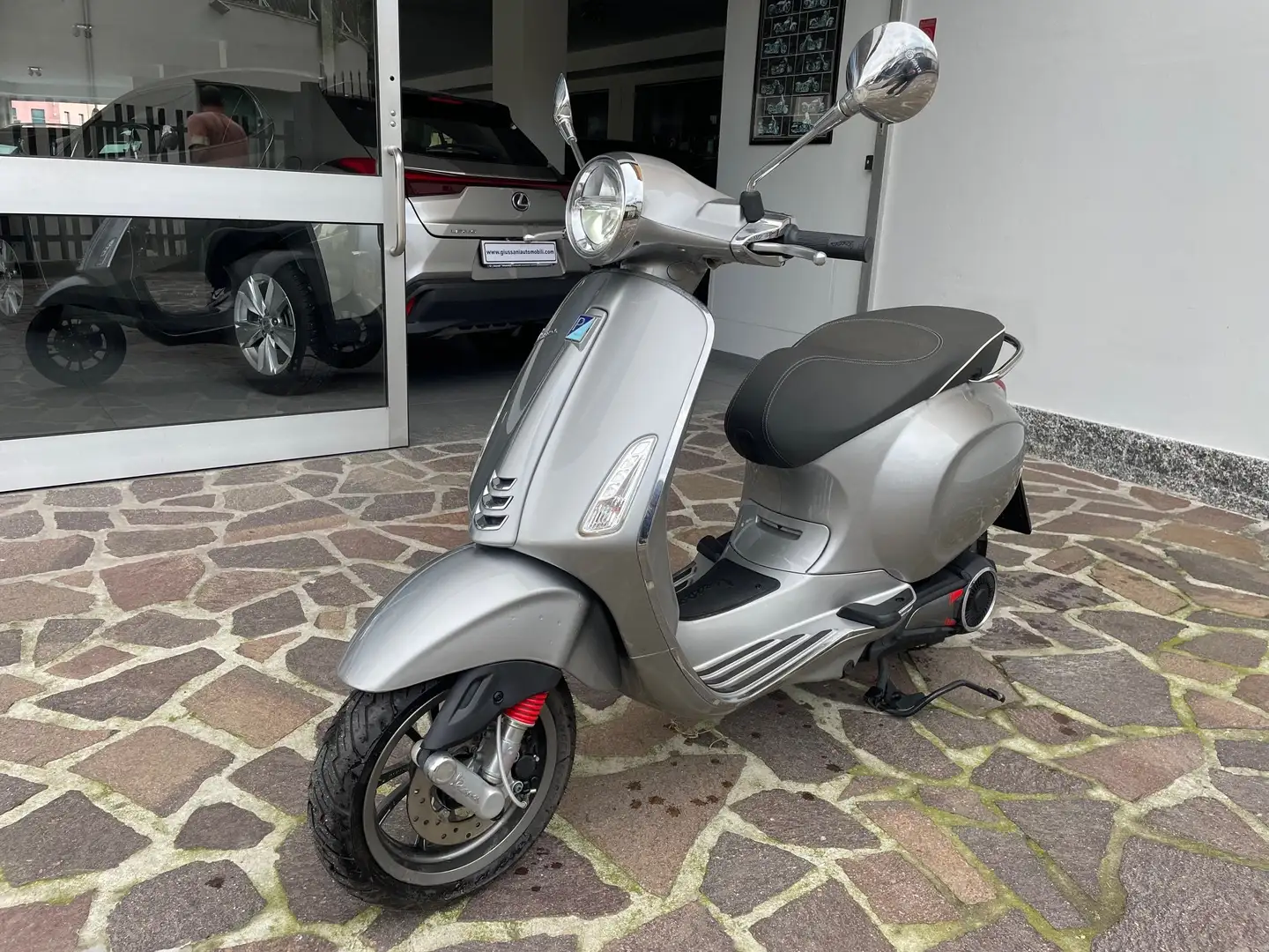 Vespa Elettrica KM 0 BELLISSIMA Grigio - 1