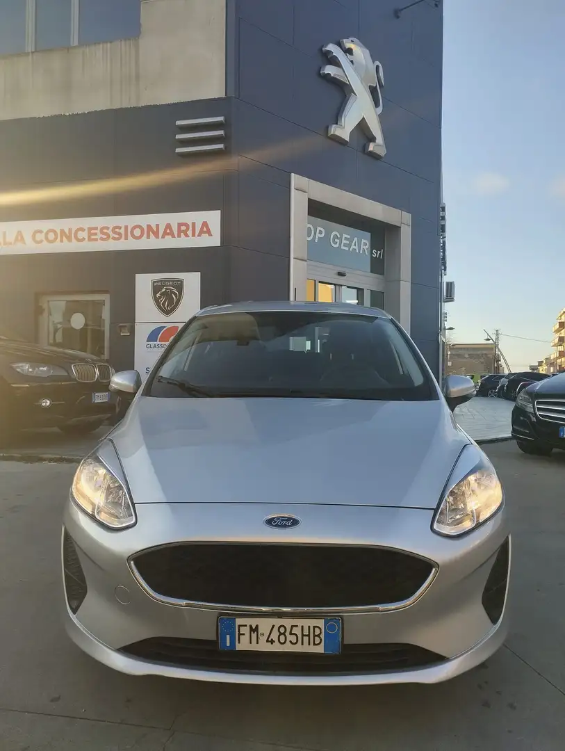 Ford Fiesta Fiesta 5p 1.5 tdci 85cv Grau - 2