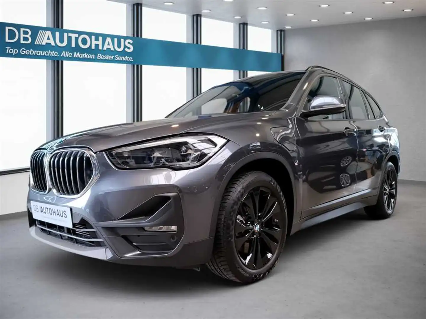 BMW X1 xDrive 25e Advantage Steptronic Gris - 1