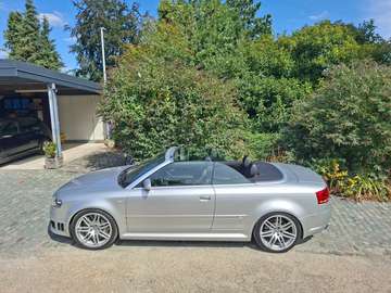 RS4 Cabriolet 4.2i V8 40v Quattro