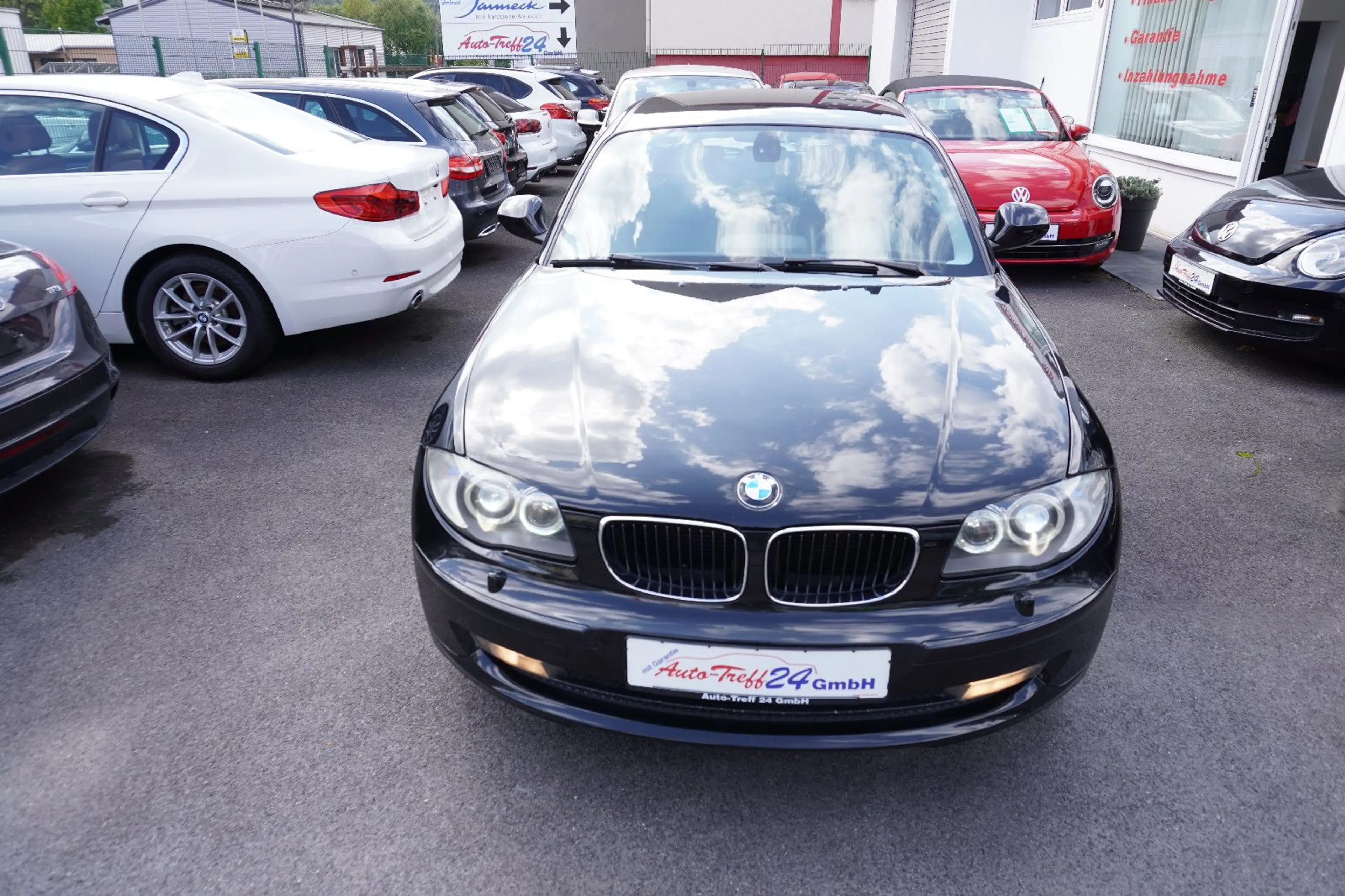 BMW 116 i Lifestyle *Automatik*Leder*Xenon*Navi*+++ — photo 11