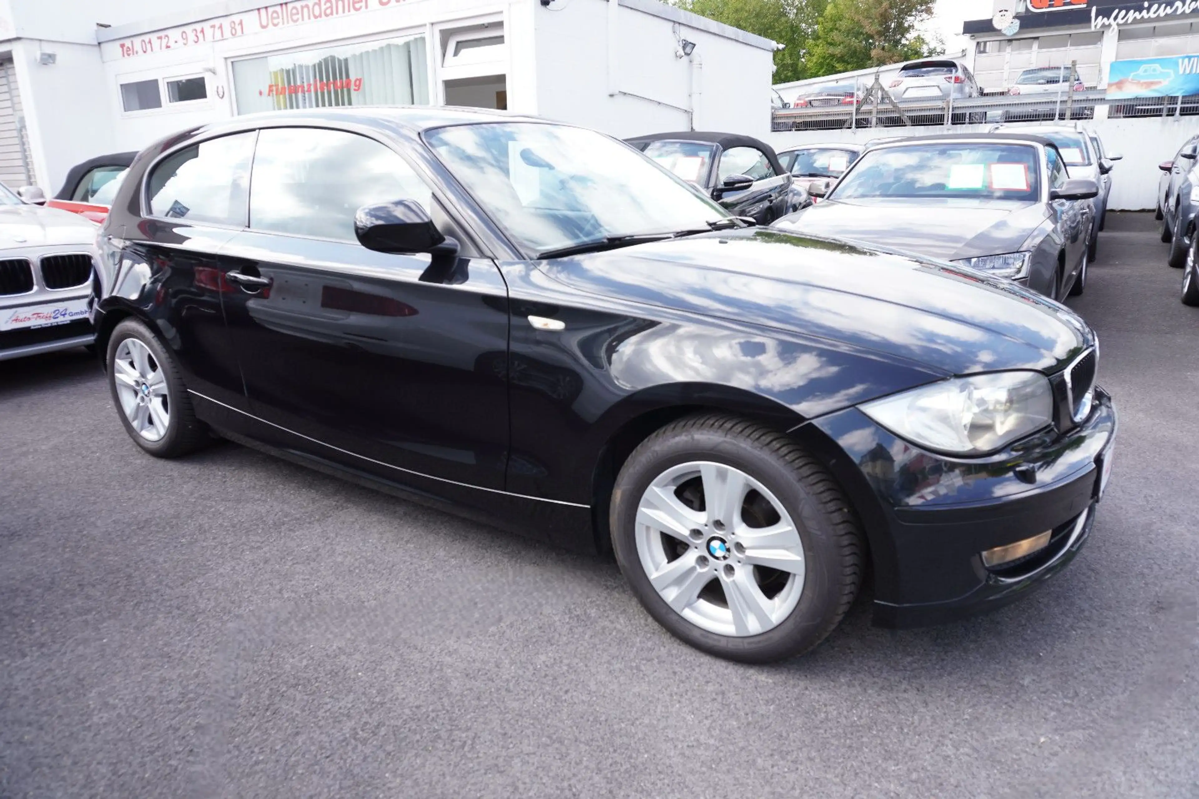 BMW 116 i Lifestyle *Automatik*Leder*Xenon*Navi*+++ — photo 9