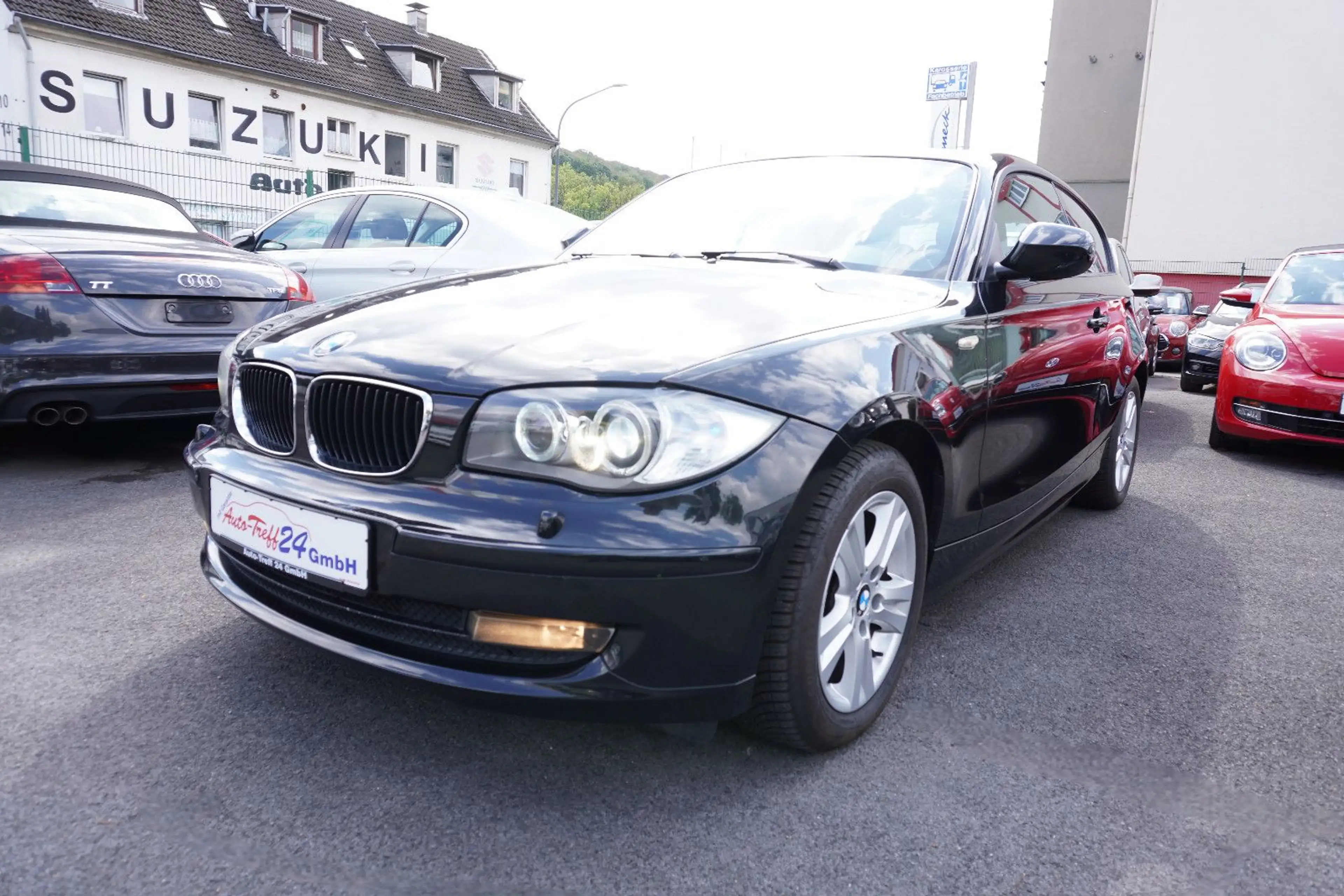 BMW 116 i Lifestyle *Automatik*Leder*Xenon*Navi*+++ — photo 12