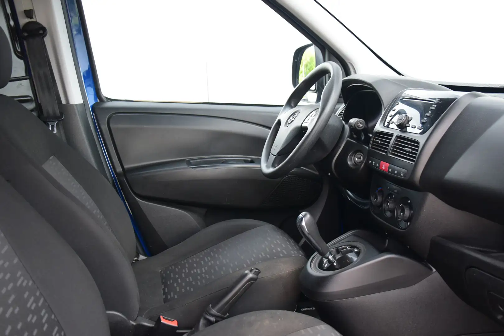 Opel Combo 1.6 CDTi L1H1 Sport Automaat Airco Cruise Pdc Trek Blauw - 2