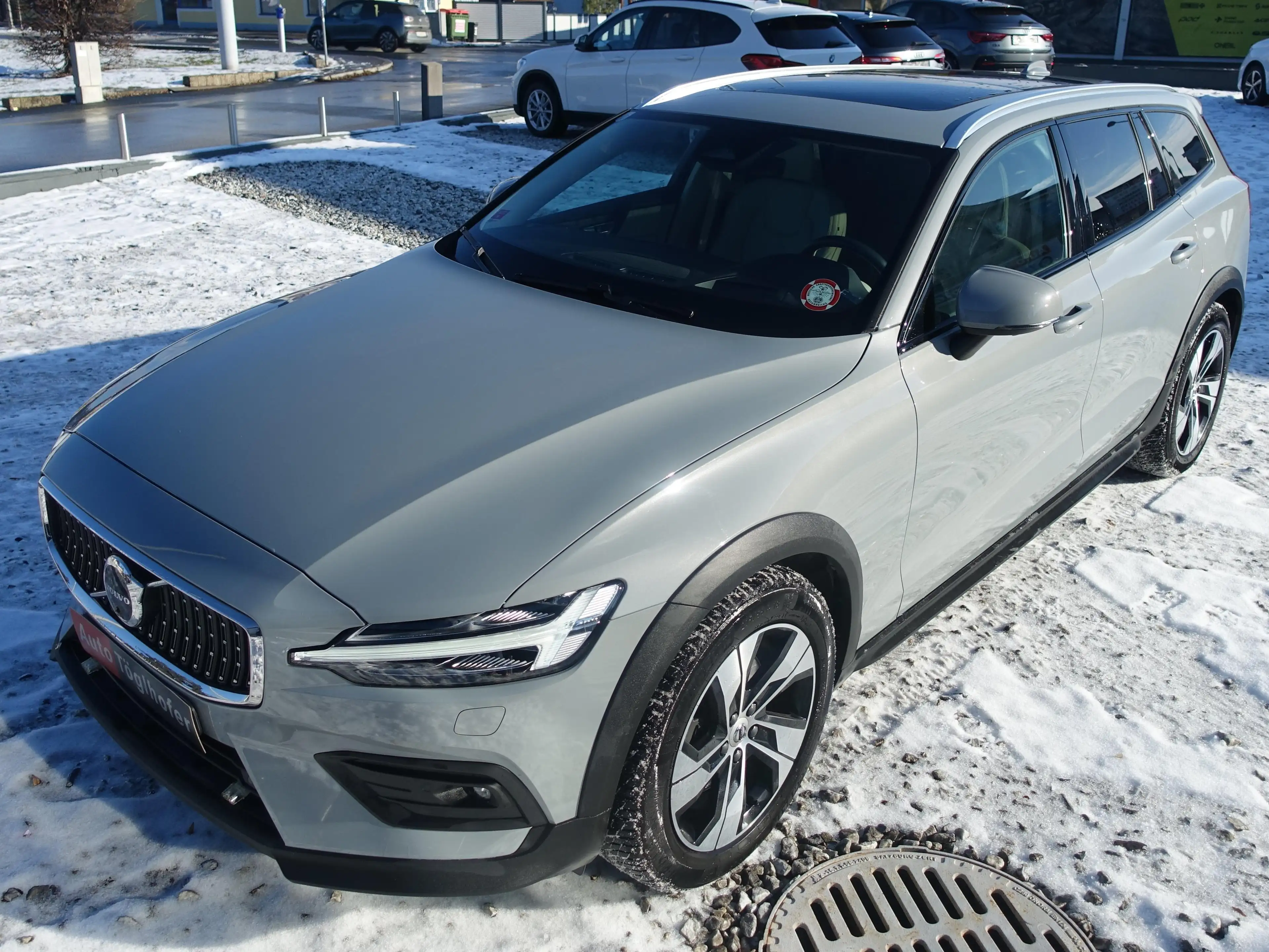 Volvo V60 Cross Country Ultimate AWD Geartronic Vollaus. leasingfähig — photo 4