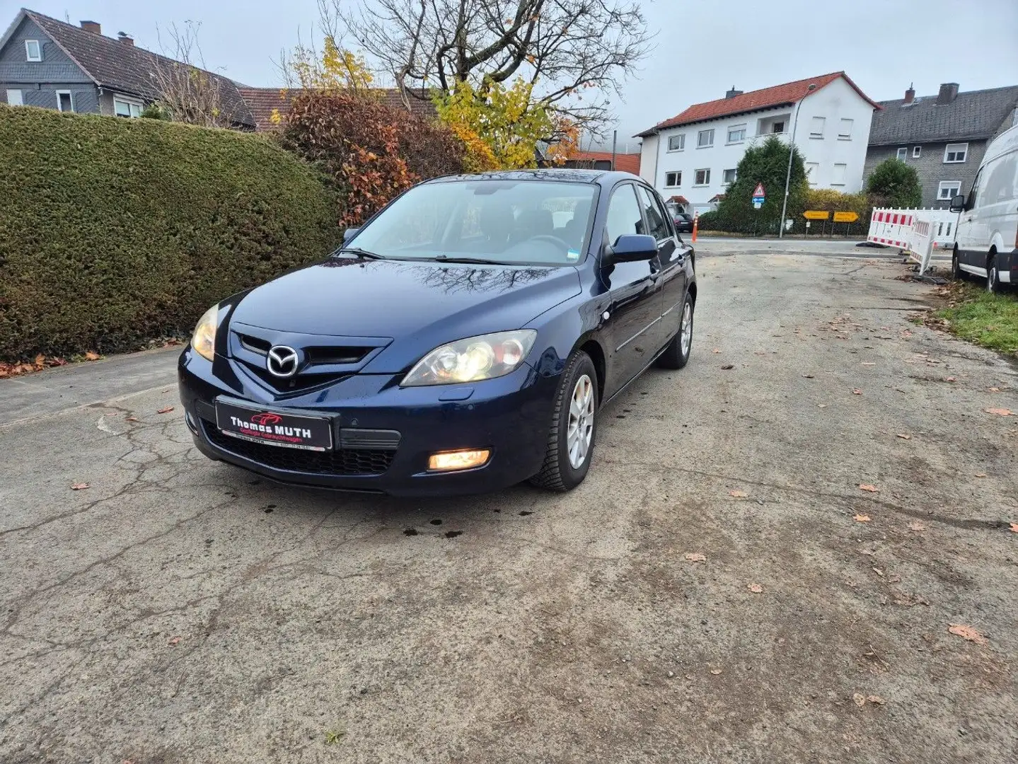 Mazda 3 Lim. 1.6 Sport Active Синий - 1