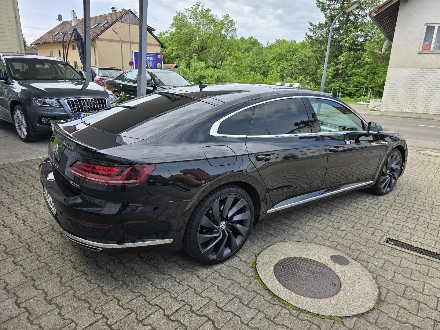 Volkswagen Arteon 2.0 TSI 4Motion DSG R-Line ,Panorama , Camera 360 - 2