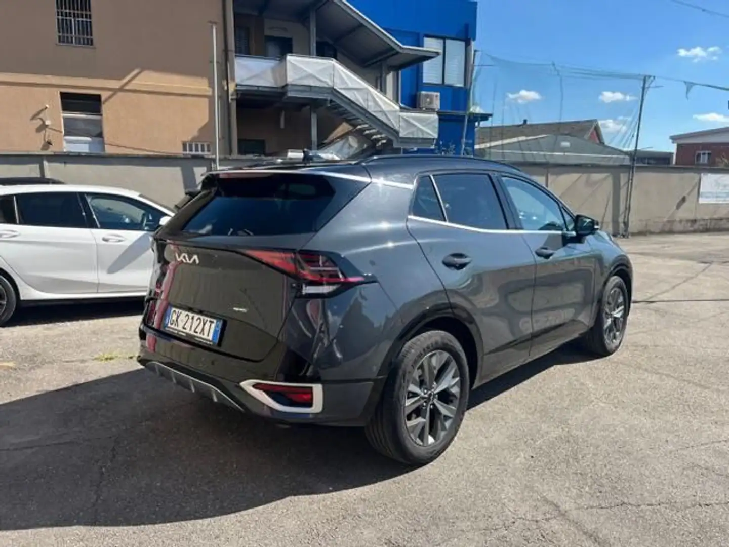 Kia Sportage 1.6 TGDi HEV AT GT-line - 2