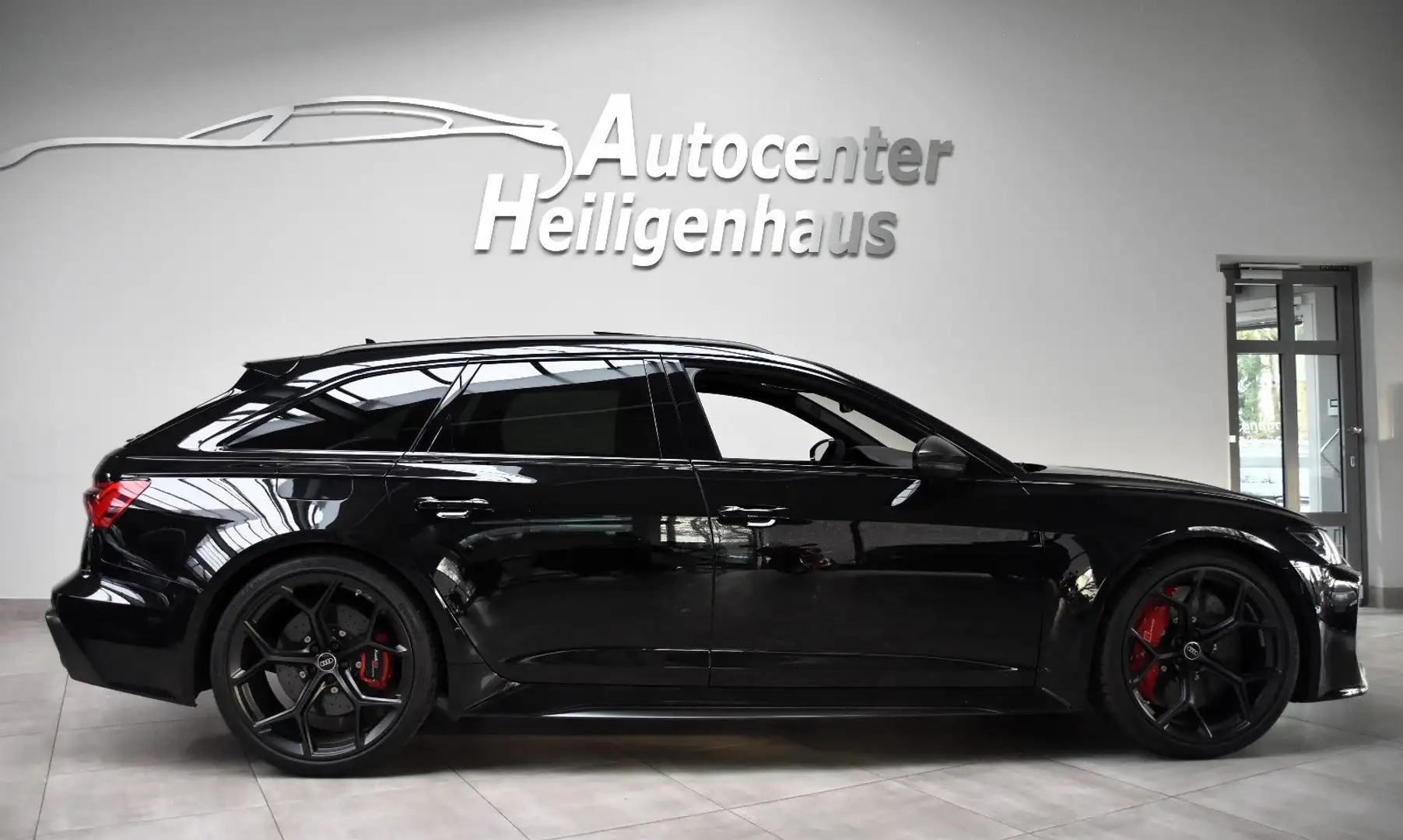 Audi RS6 performance Matrix-LED *NPE 183.623,00 EUR* Schwarz - 2