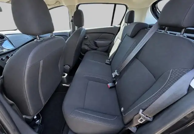 Dacia Sandero view 8
