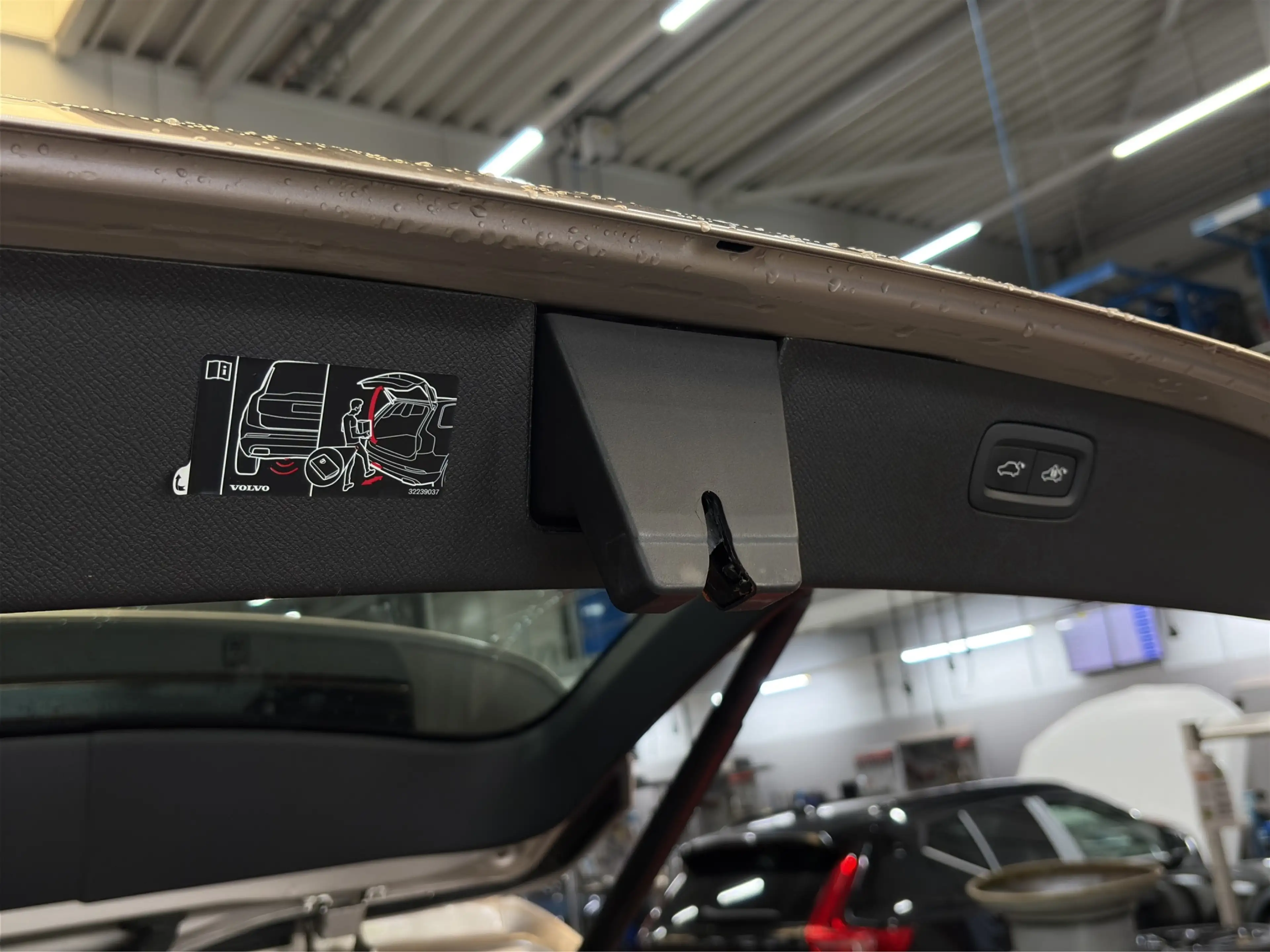 Volvo XC90 2.0 T8 Recharge AWD Ultimate Dark | Bowers&Wilkins — photo 28