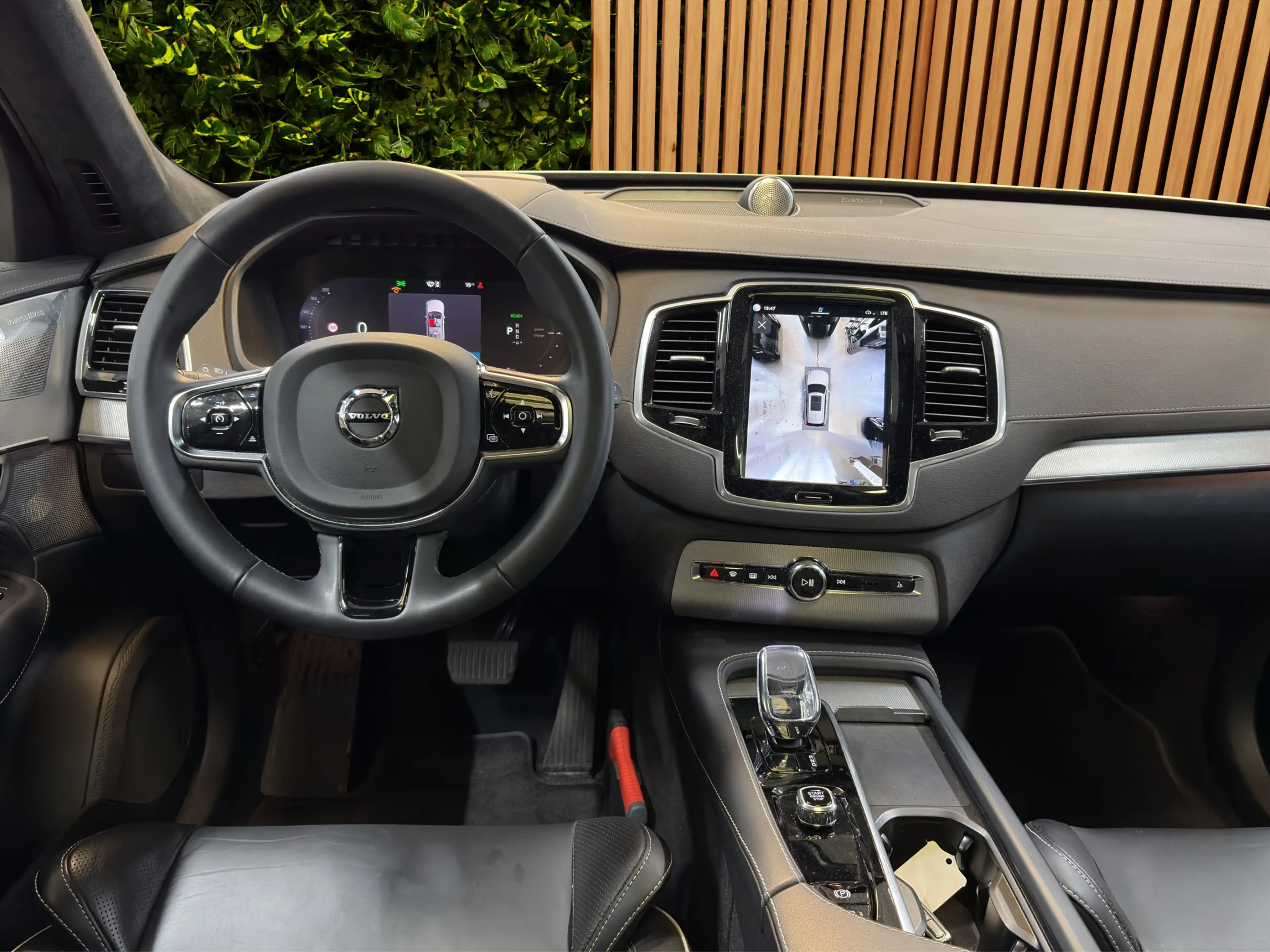 Volvo XC90 2.0 T8 Recharge AWD Ultimate Dark | Bowers&Wilkins — photo 10