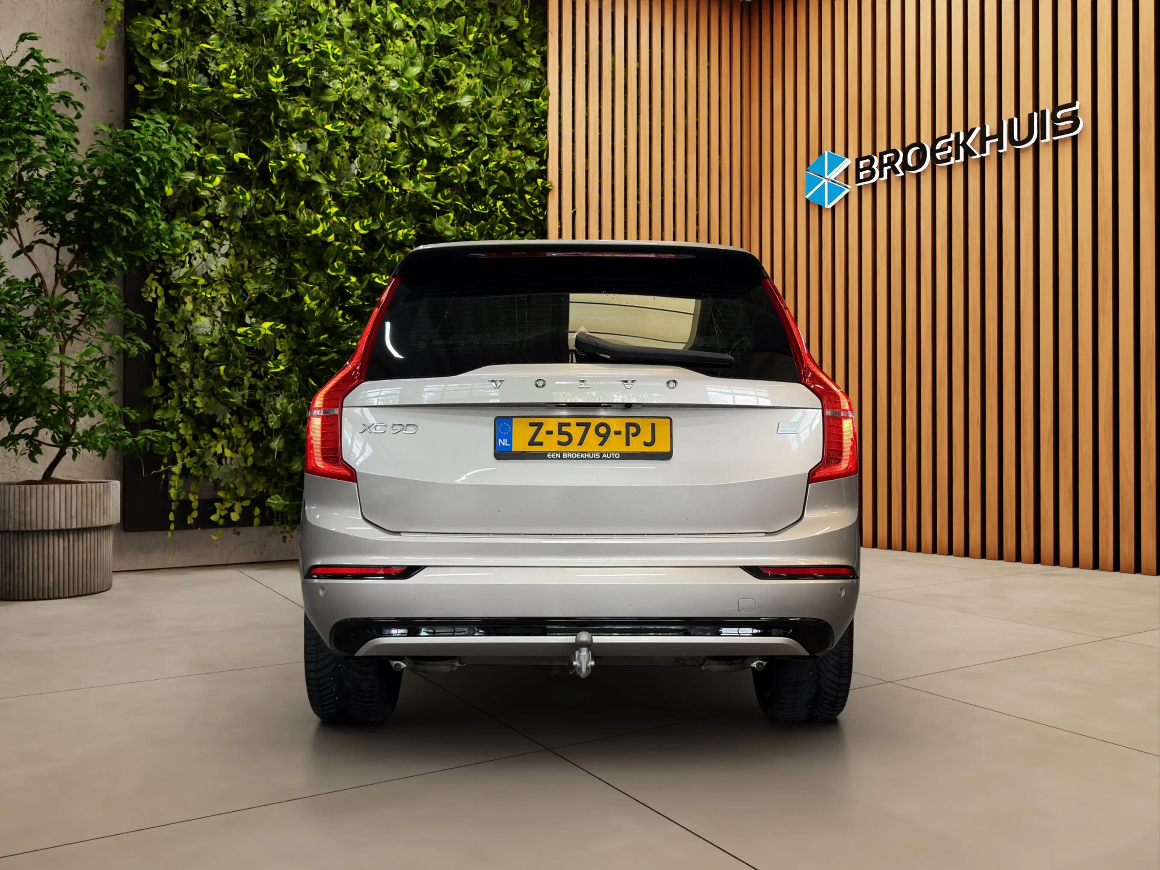 Volvo XC90 2.0 T8 Recharge AWD Ultimate Dark | Bowers&Wilkins — photo 6