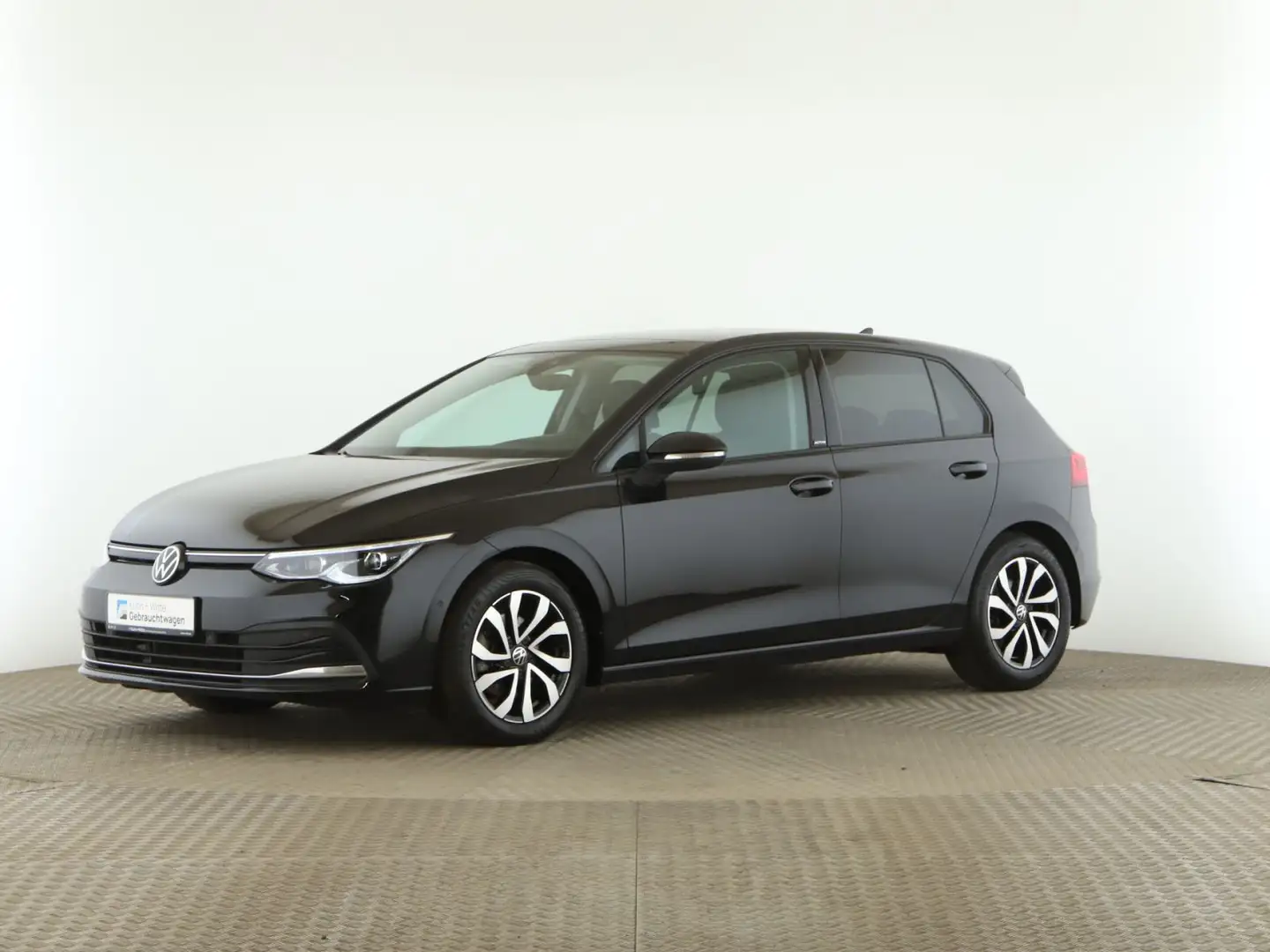 Volkswagen Golf VIII 2.0 TDI Active *Pano*AHK*Matrix*RFK*Ap Schwarz - 2