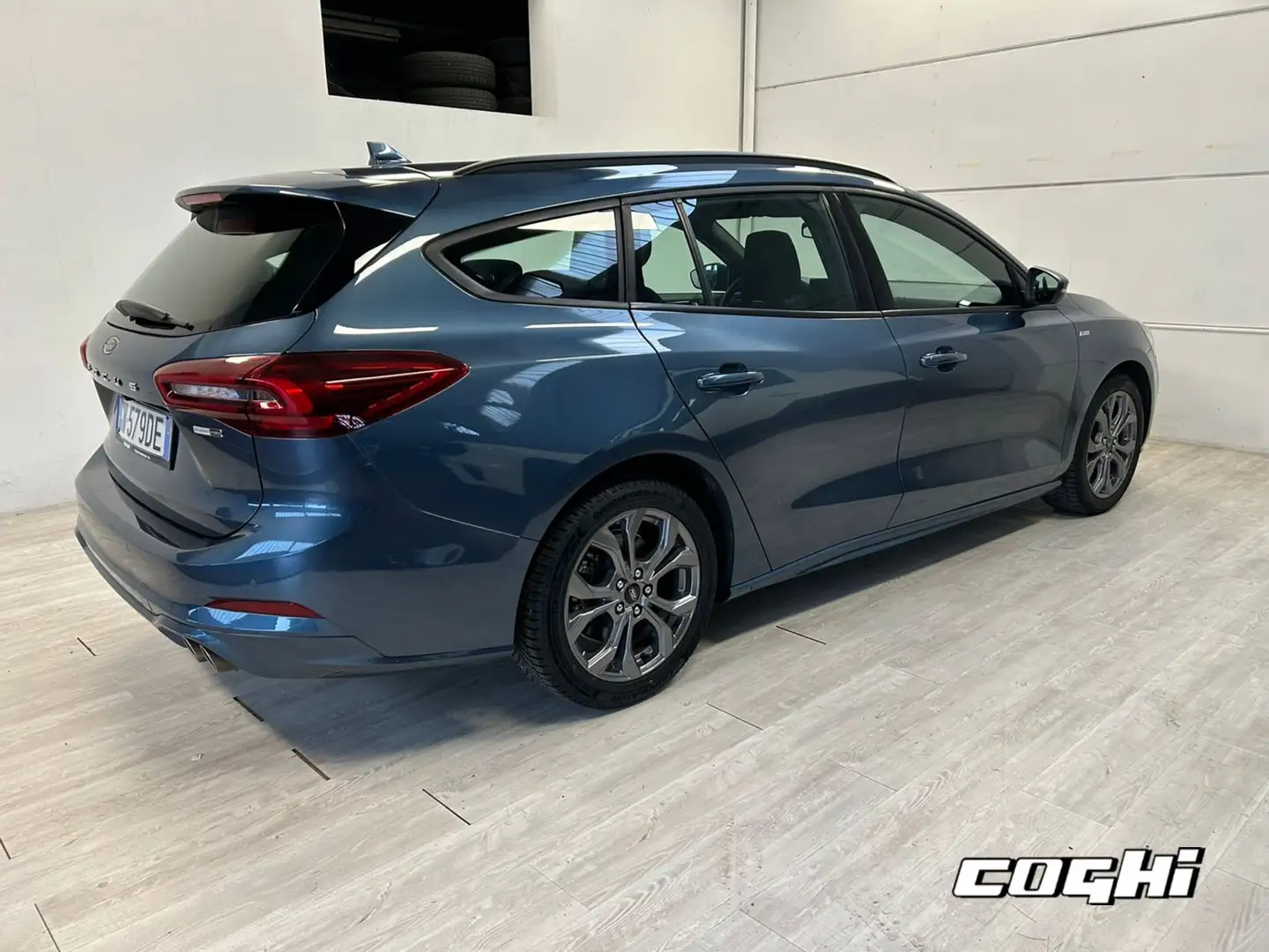 Ford Focus 1.0 EcoBoost Hybrid 125 CV Powershift SW ST-Line Gris - 2