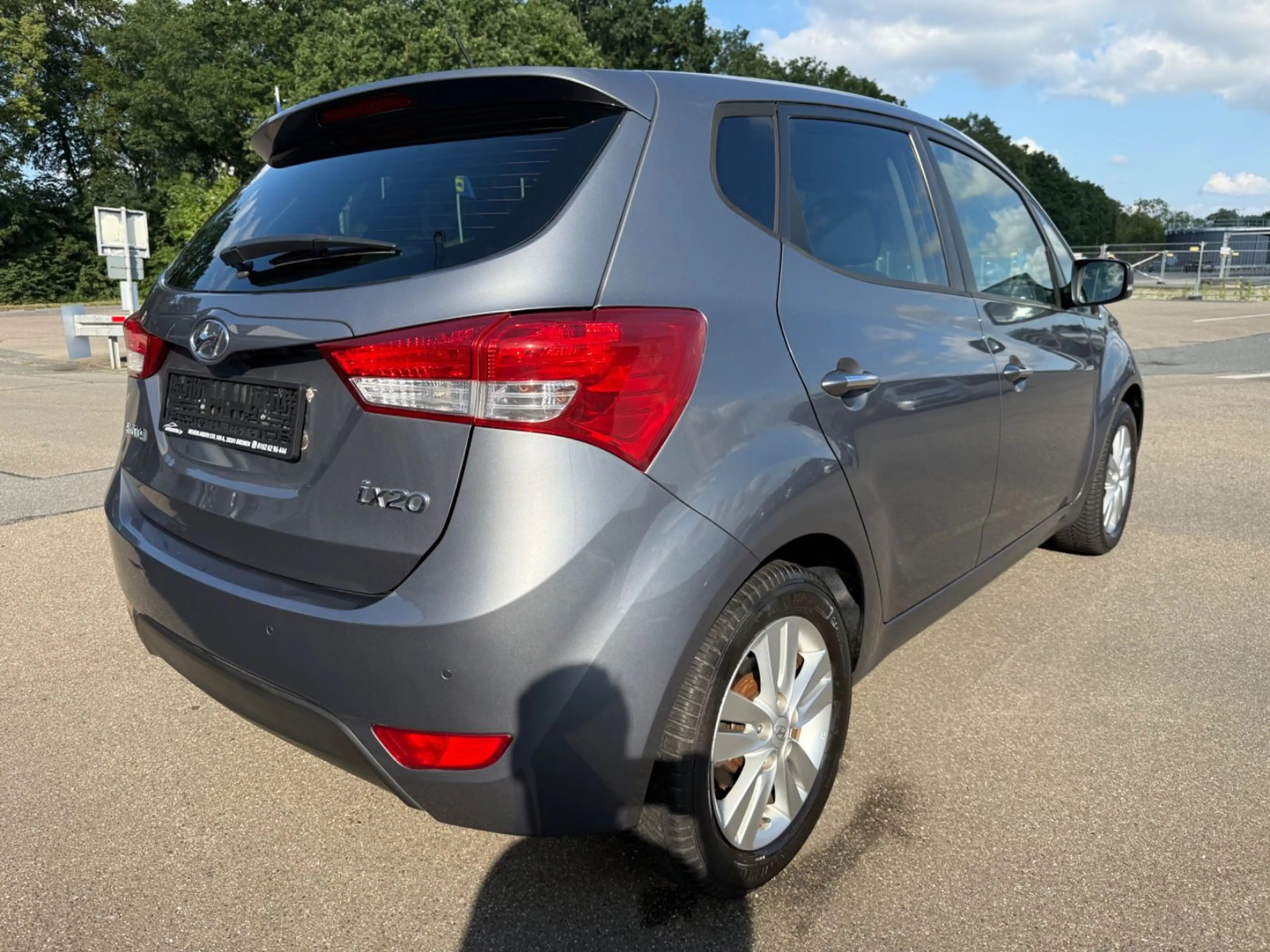 Hyundai iX20 1.6  Automatik Klima GARANTIE ALU — photo 5