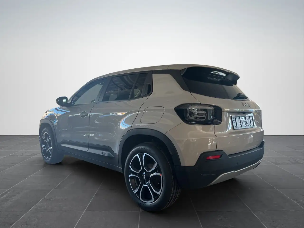 Jeep Avenger 1.2 DCT6 48V Summit /LED/360°/ 5