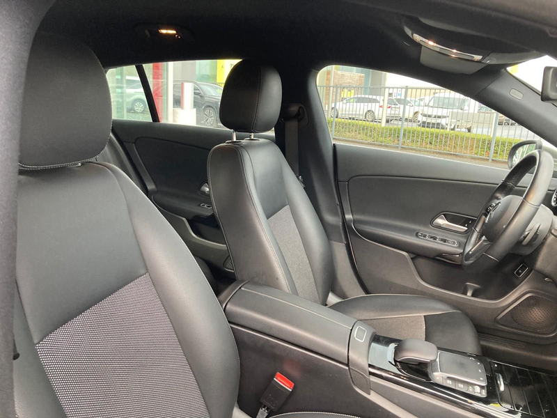 Mercedes-Benz CLA 200 CLA 200 — photo 13
