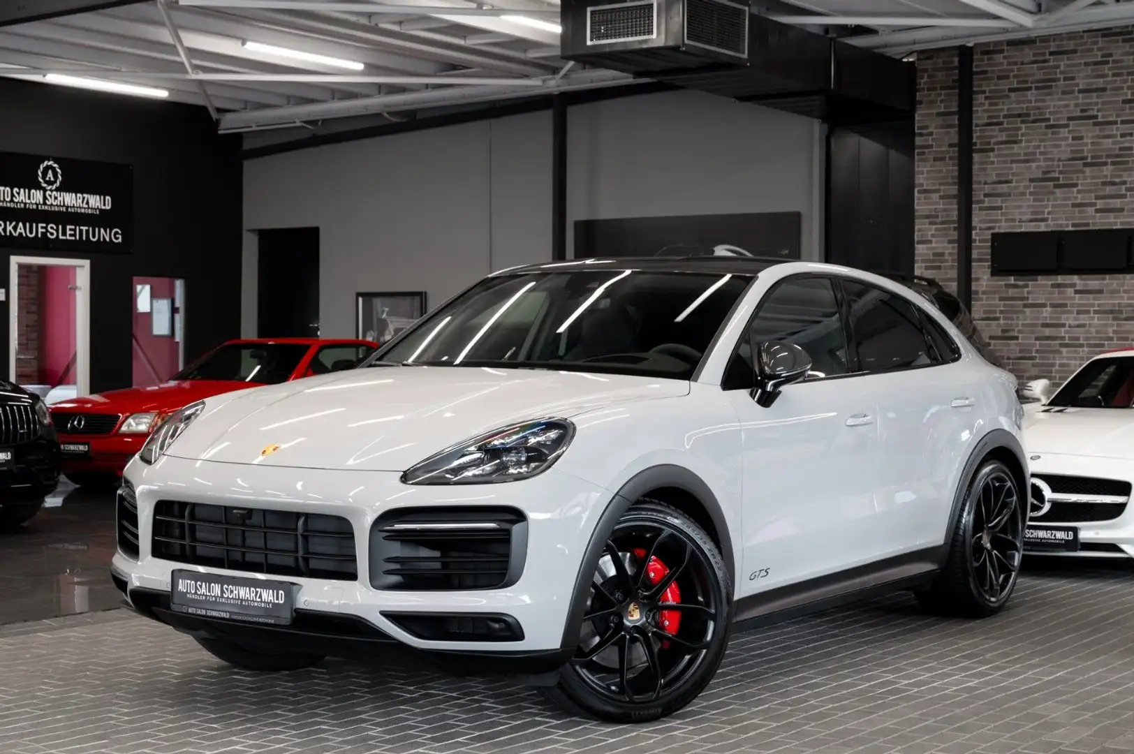 Porsche Cayenne GTS Coupe|SPORT-DESIGN|CARBON|CHRONO Gris - 1