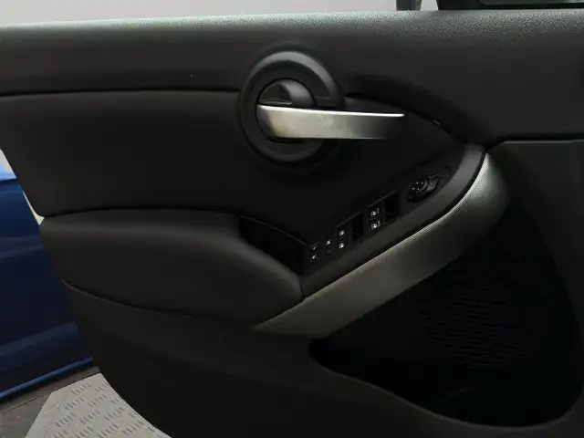 Fiat 500x view 15