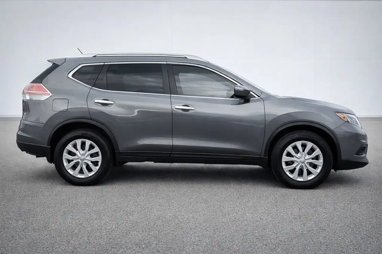 Nissan Rogue снимка Nissan Rogue