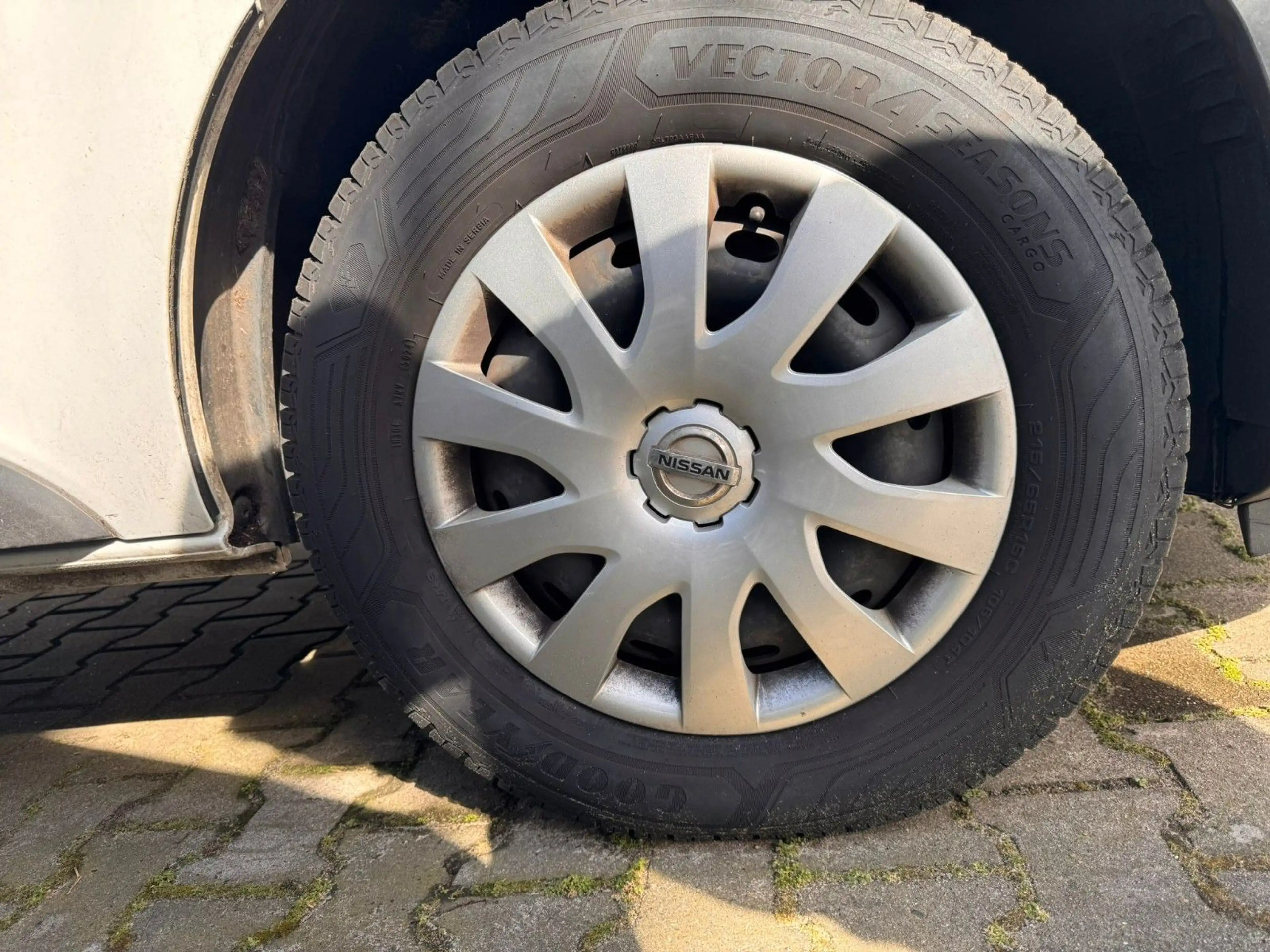 Nissan NV300 Kastenwagen L1H1 2,7t COMFORT — photo 2