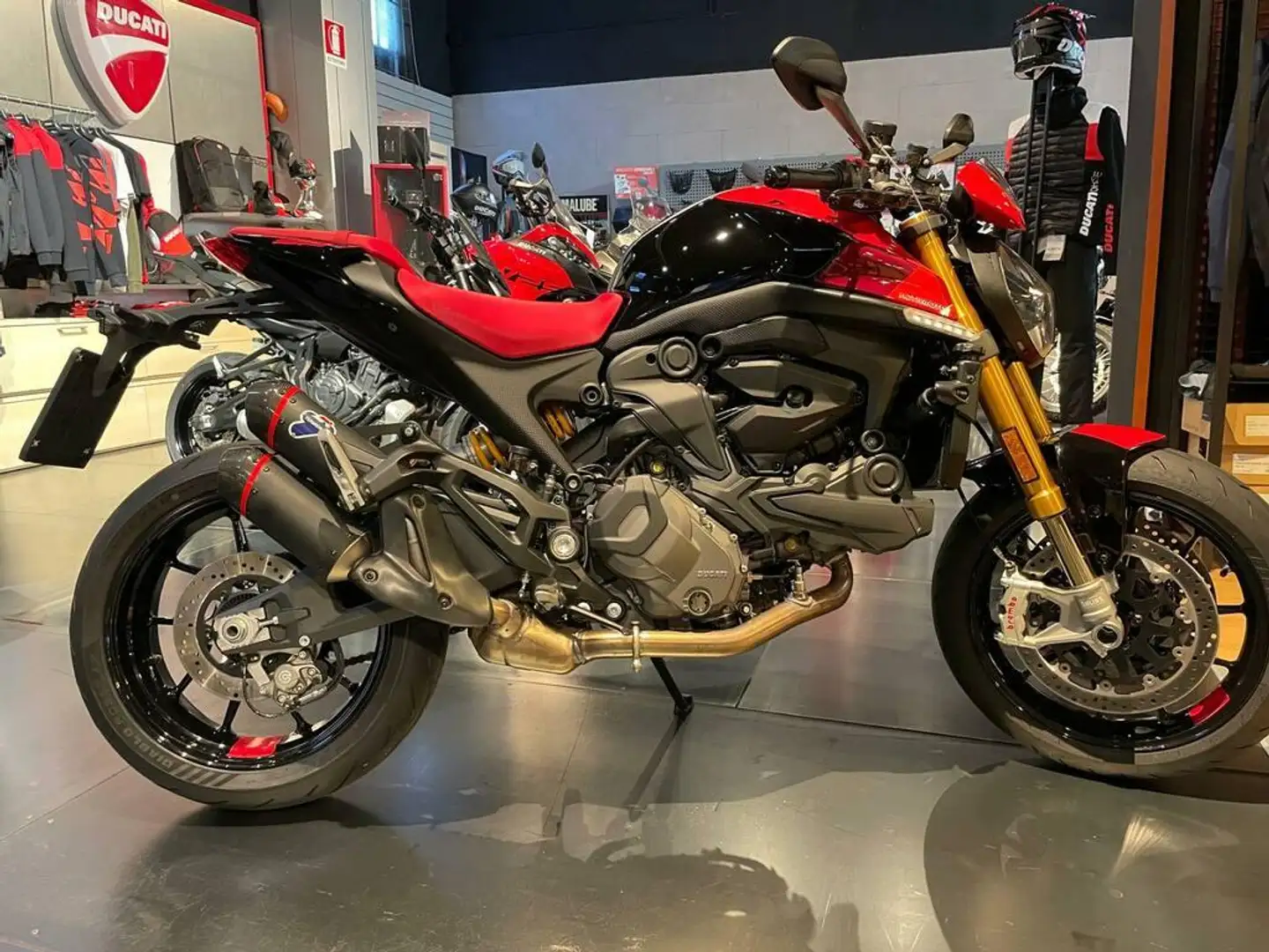 Ducati Monster 937 SP - 1